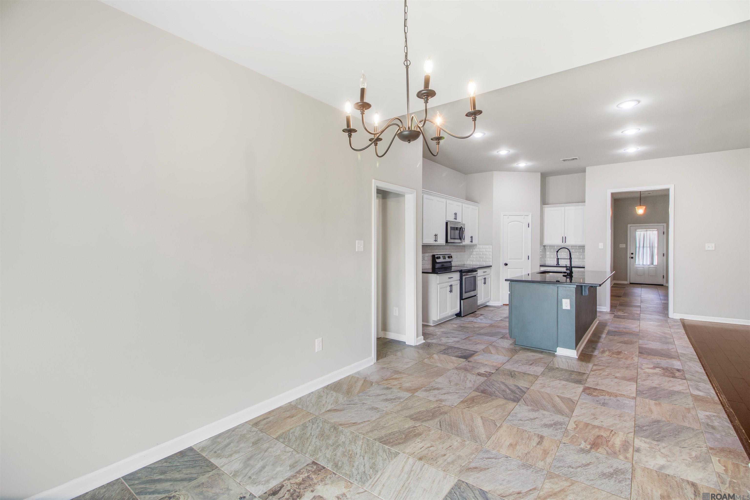32463 Curtis Cove Ln