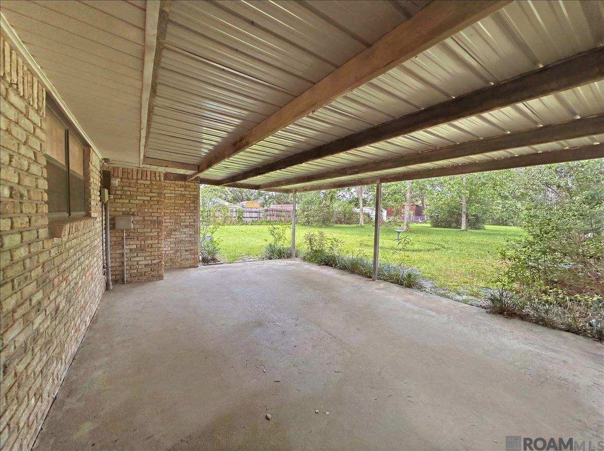 10613 Ribbonwood Ave