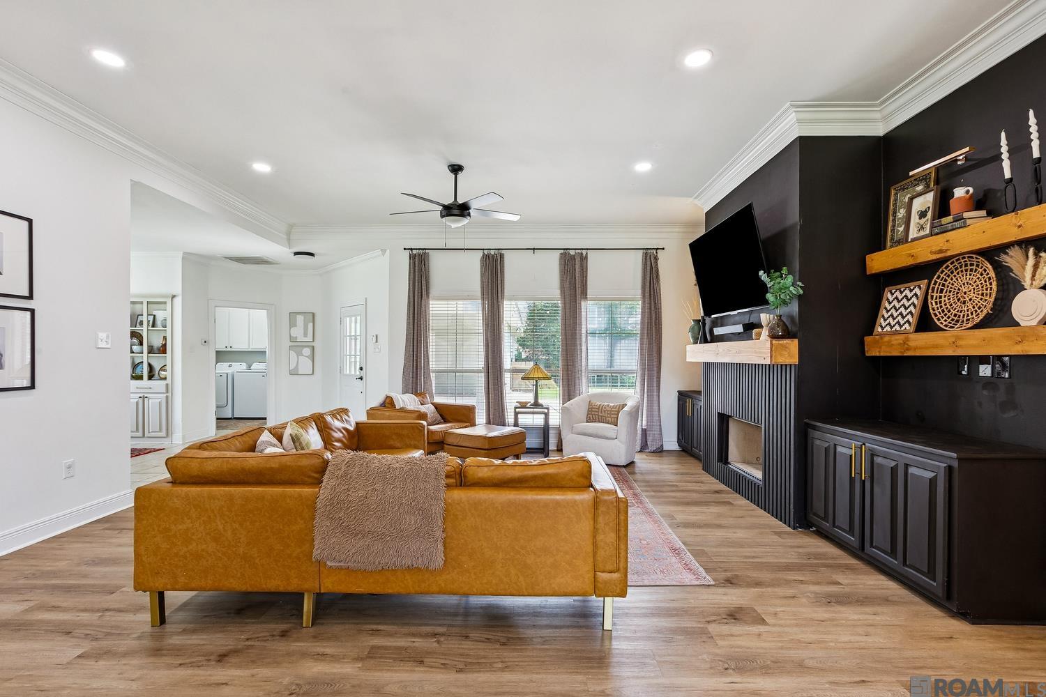 12248 S Milstead Pl