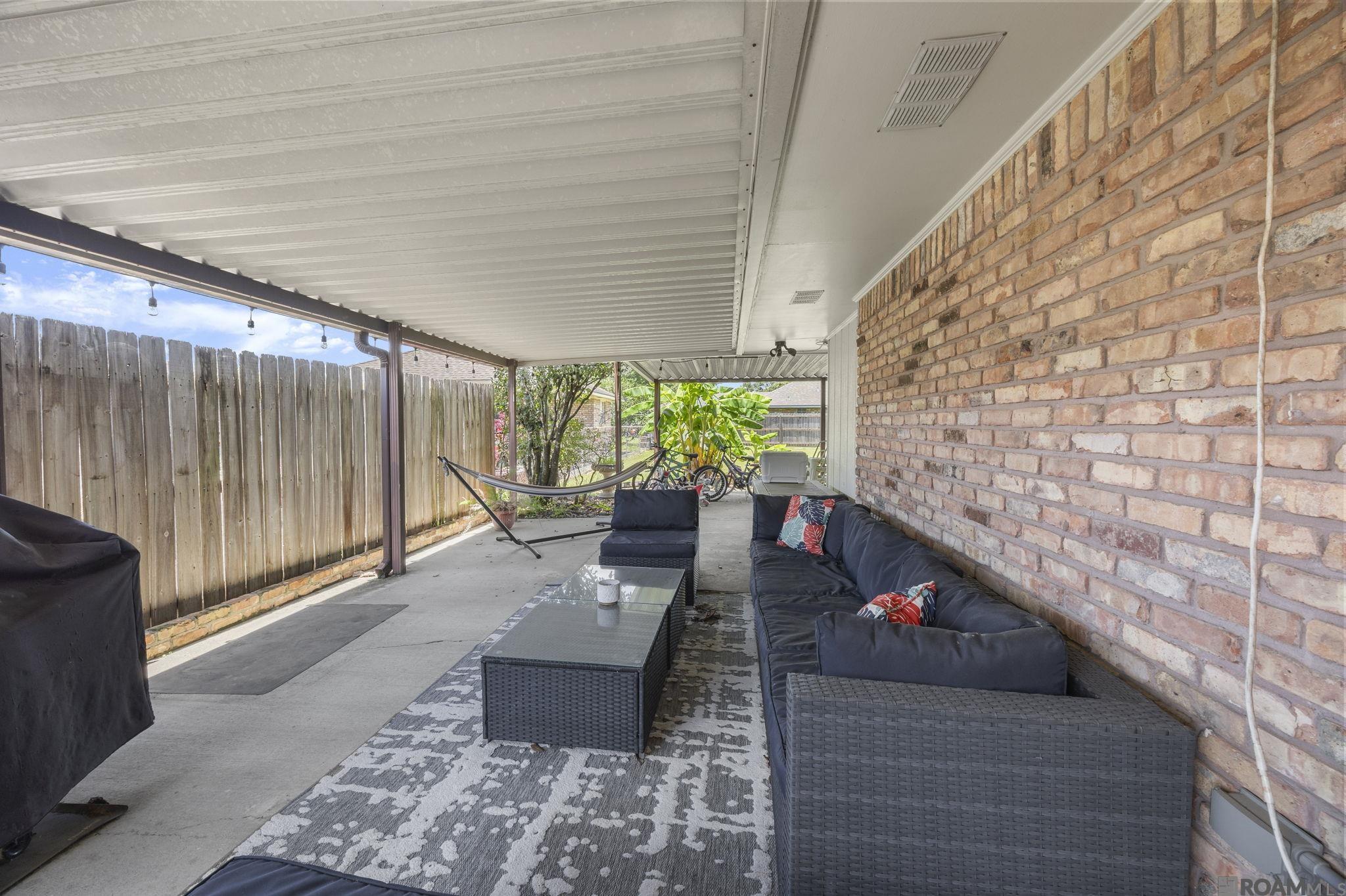 4920 Woodlyn Dr