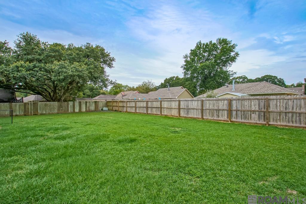 5723 Sophie Anne Dr