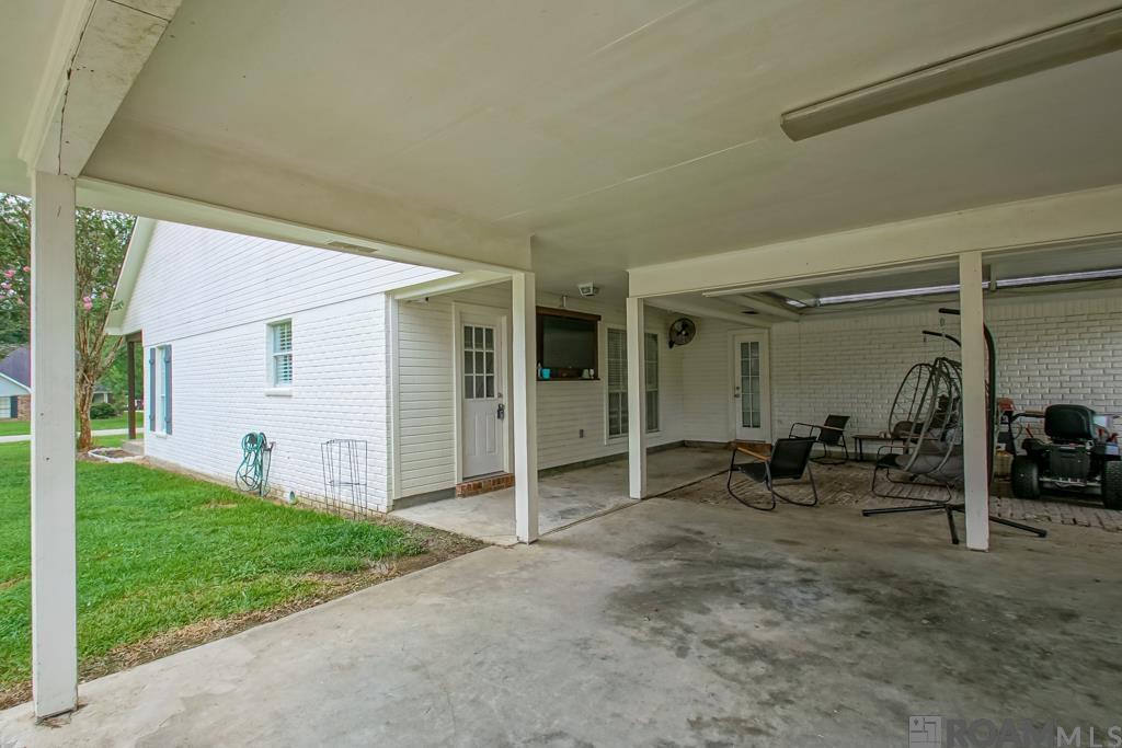 5723 Sophie Anne Dr