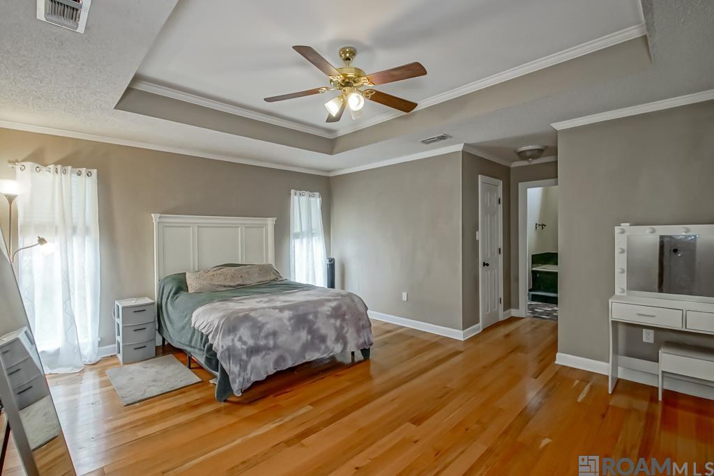 5723 Sophie Anne Dr