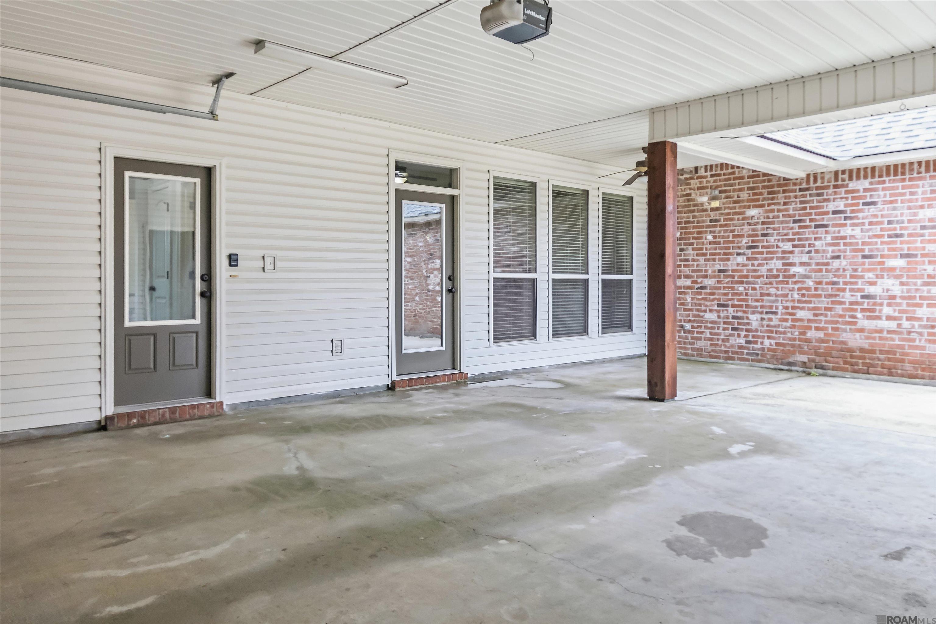 14214 Leayn Ct