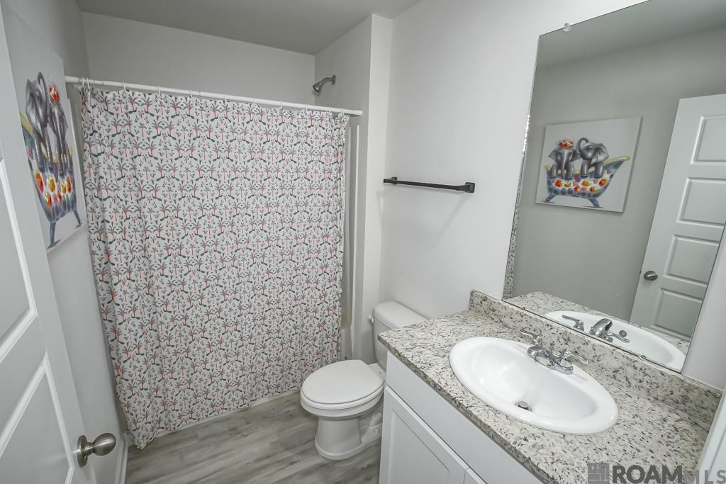 5430 Bachman Ct