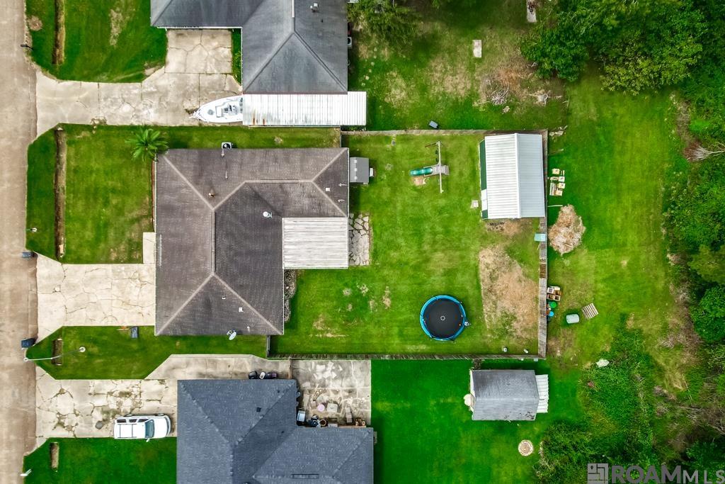 15351 Country Rd