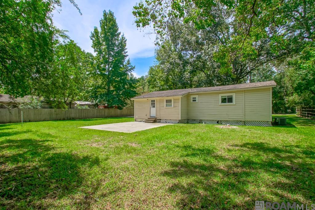33872 Courtney Ln