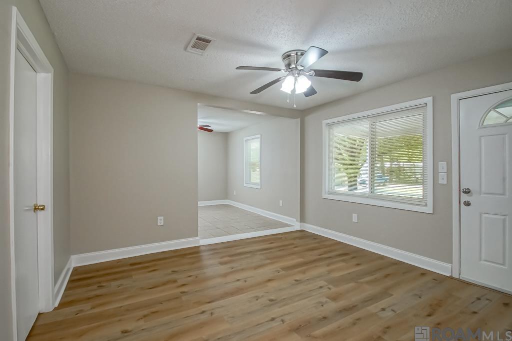 33872 Courtney Ln