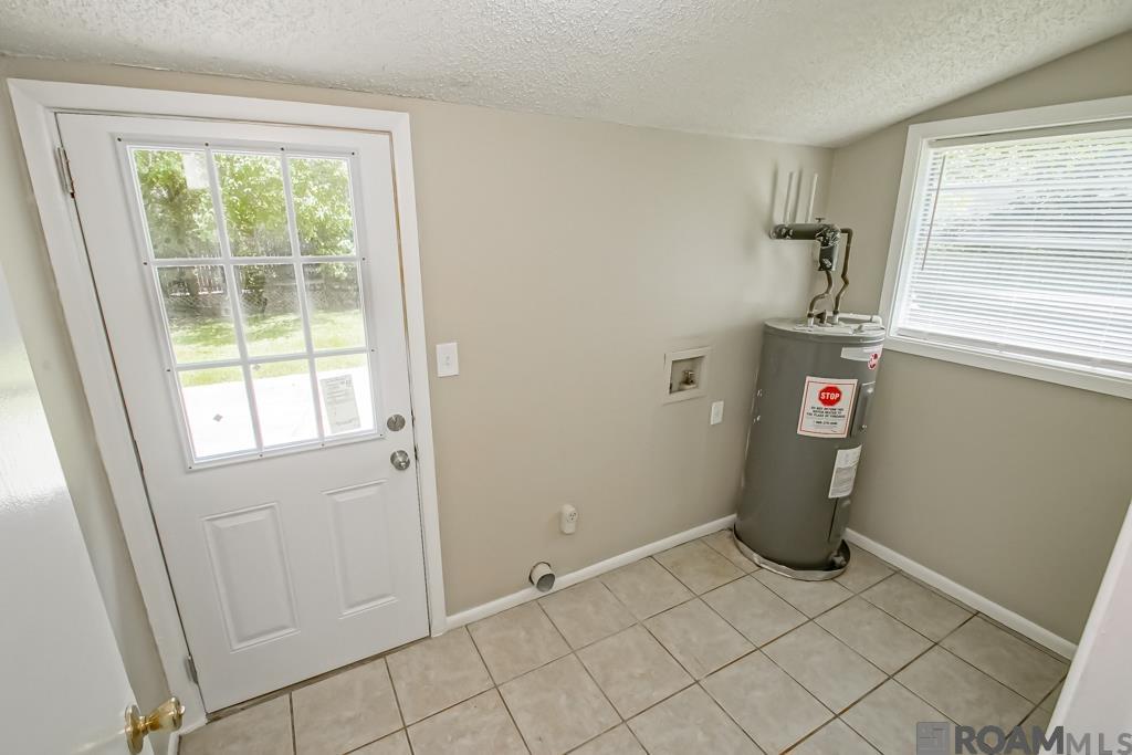 33872 Courtney Ln