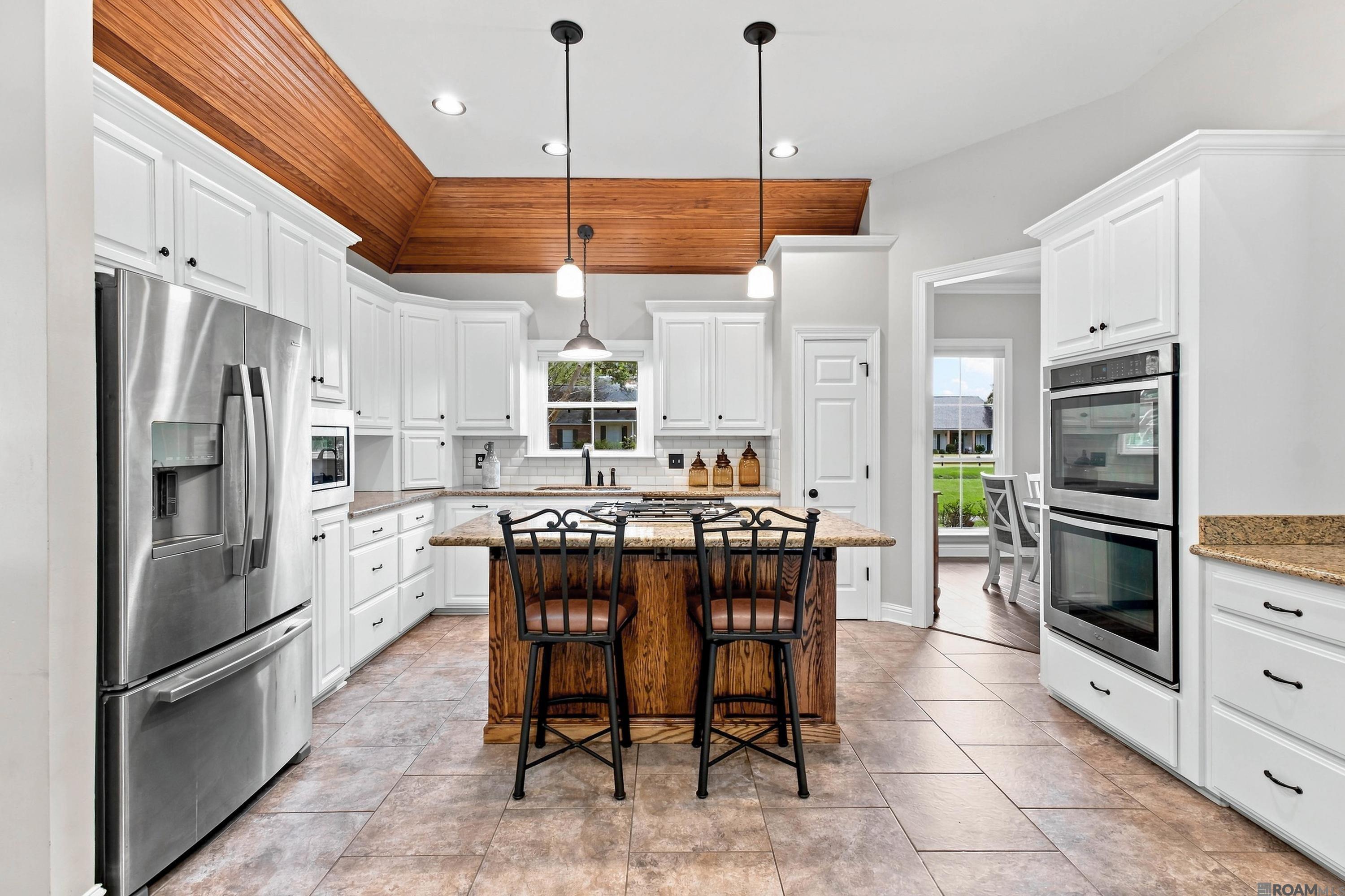 18637 Magnolia Bend Rd