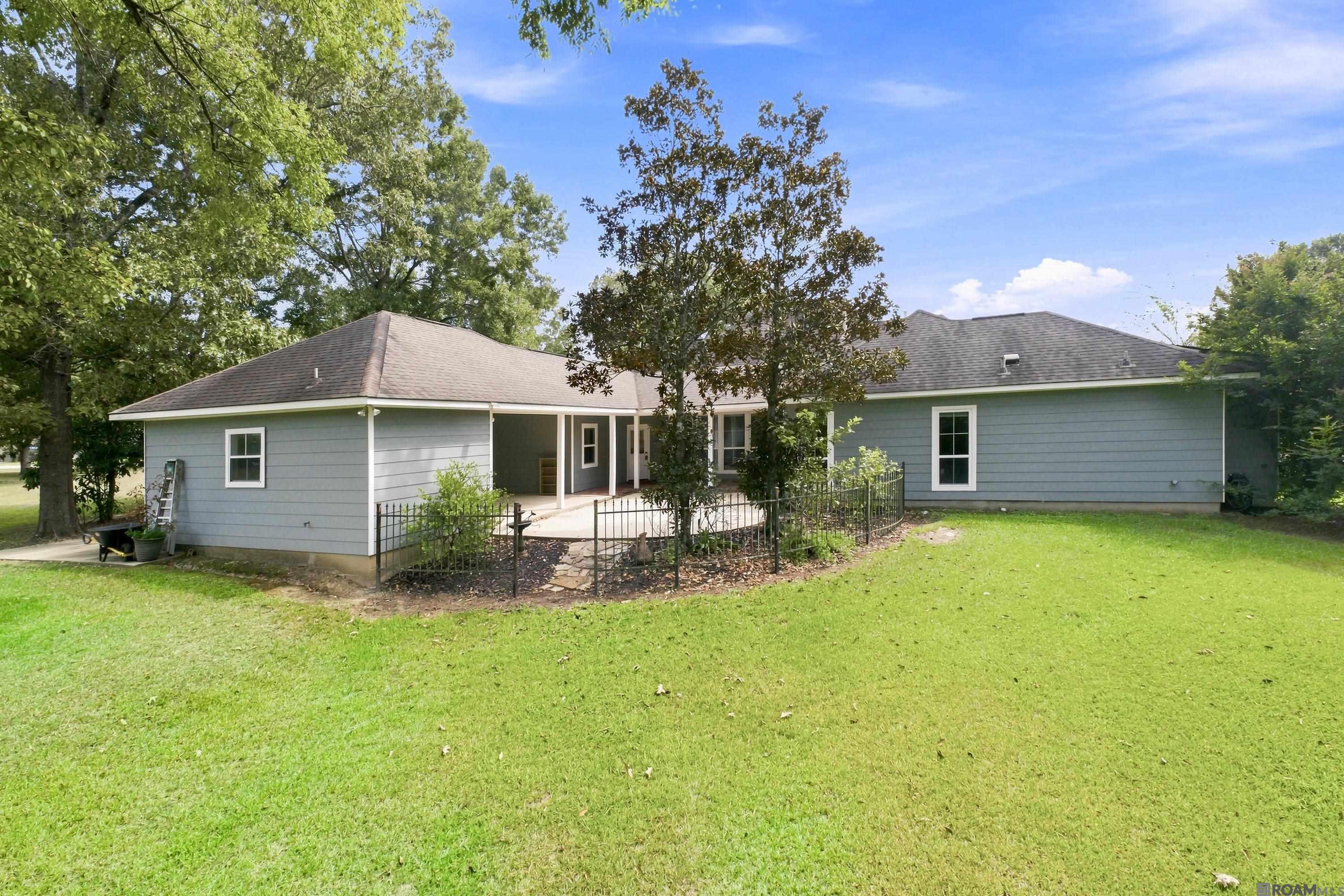 18637 Magnolia Bend Rd