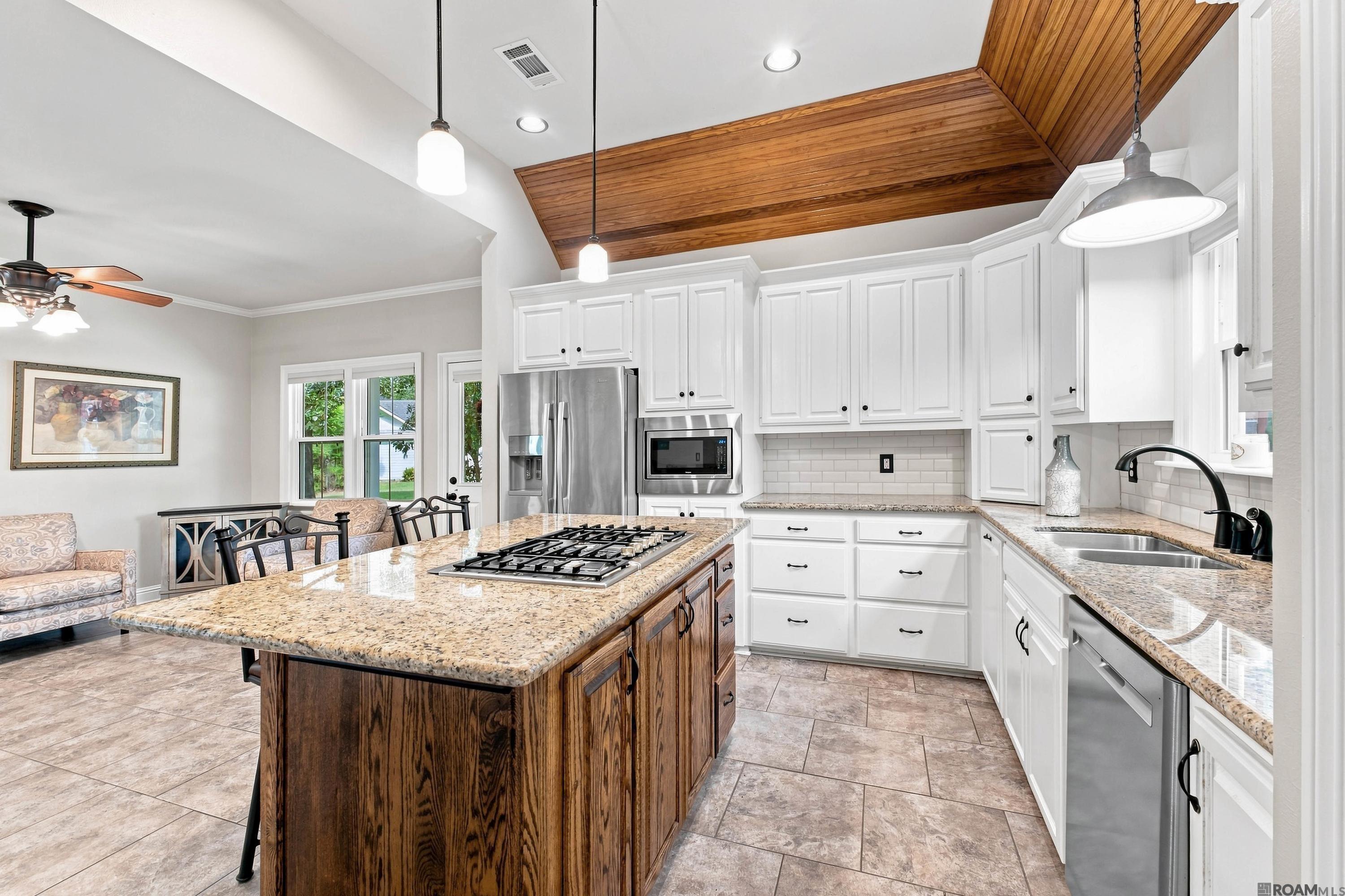 18637 Magnolia Bend Rd