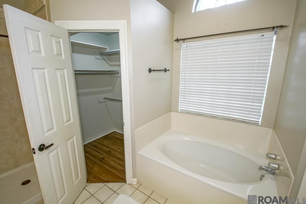 9141 Gary Dr