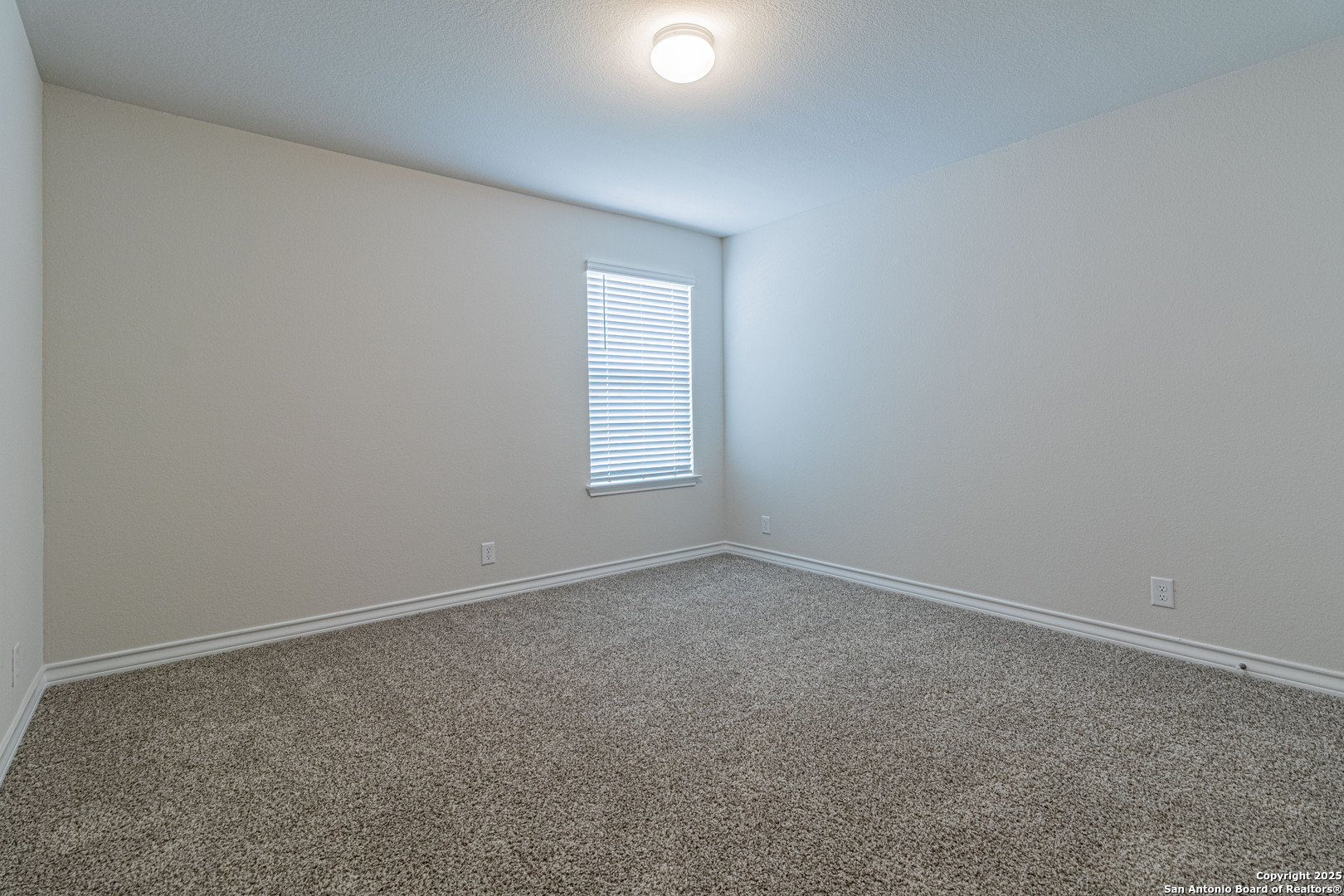 13515 Boothe