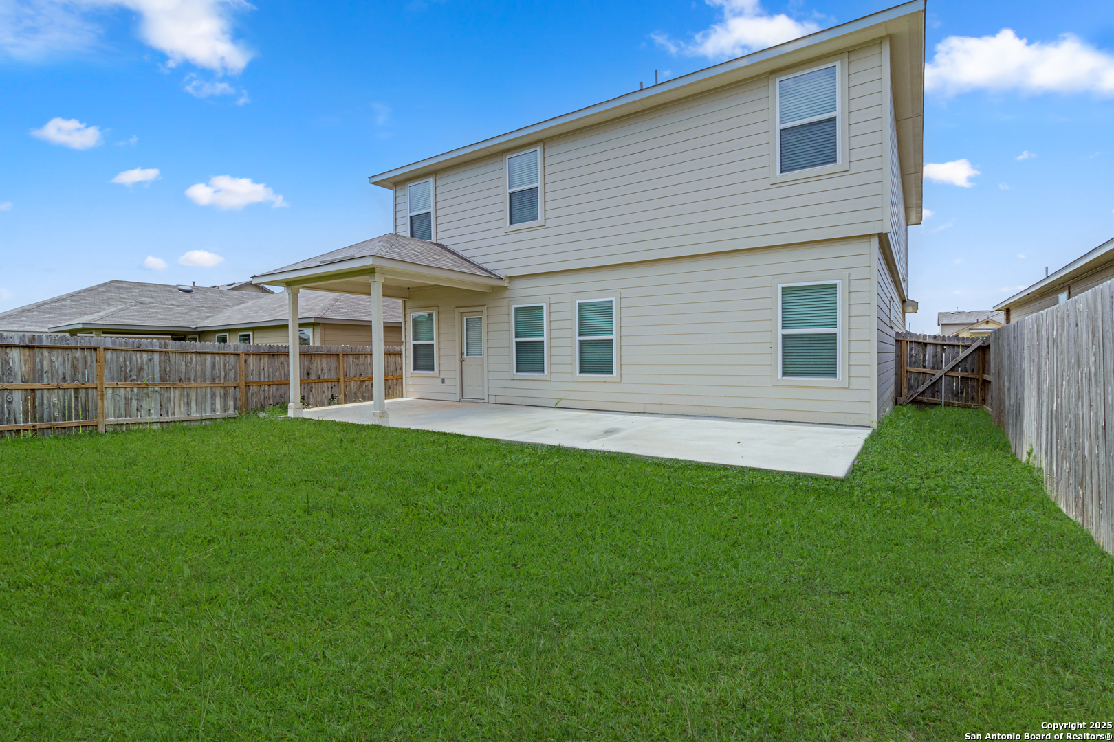 13515 Boothe