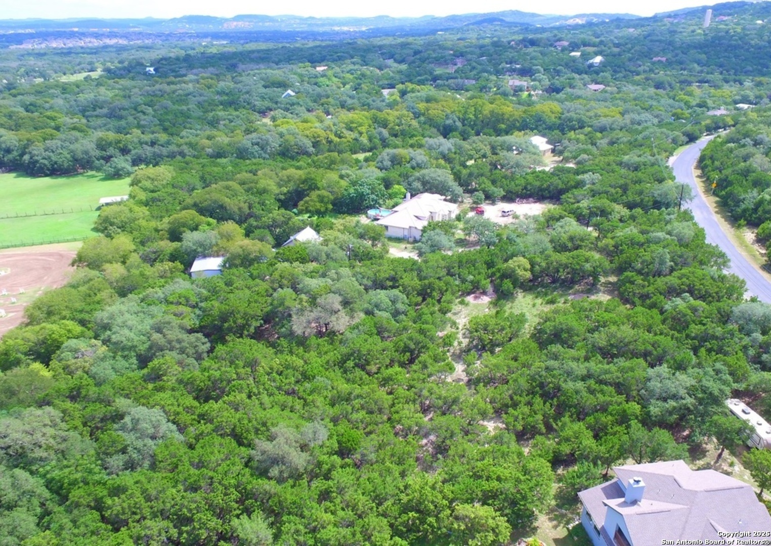 9415 Saddle Trail