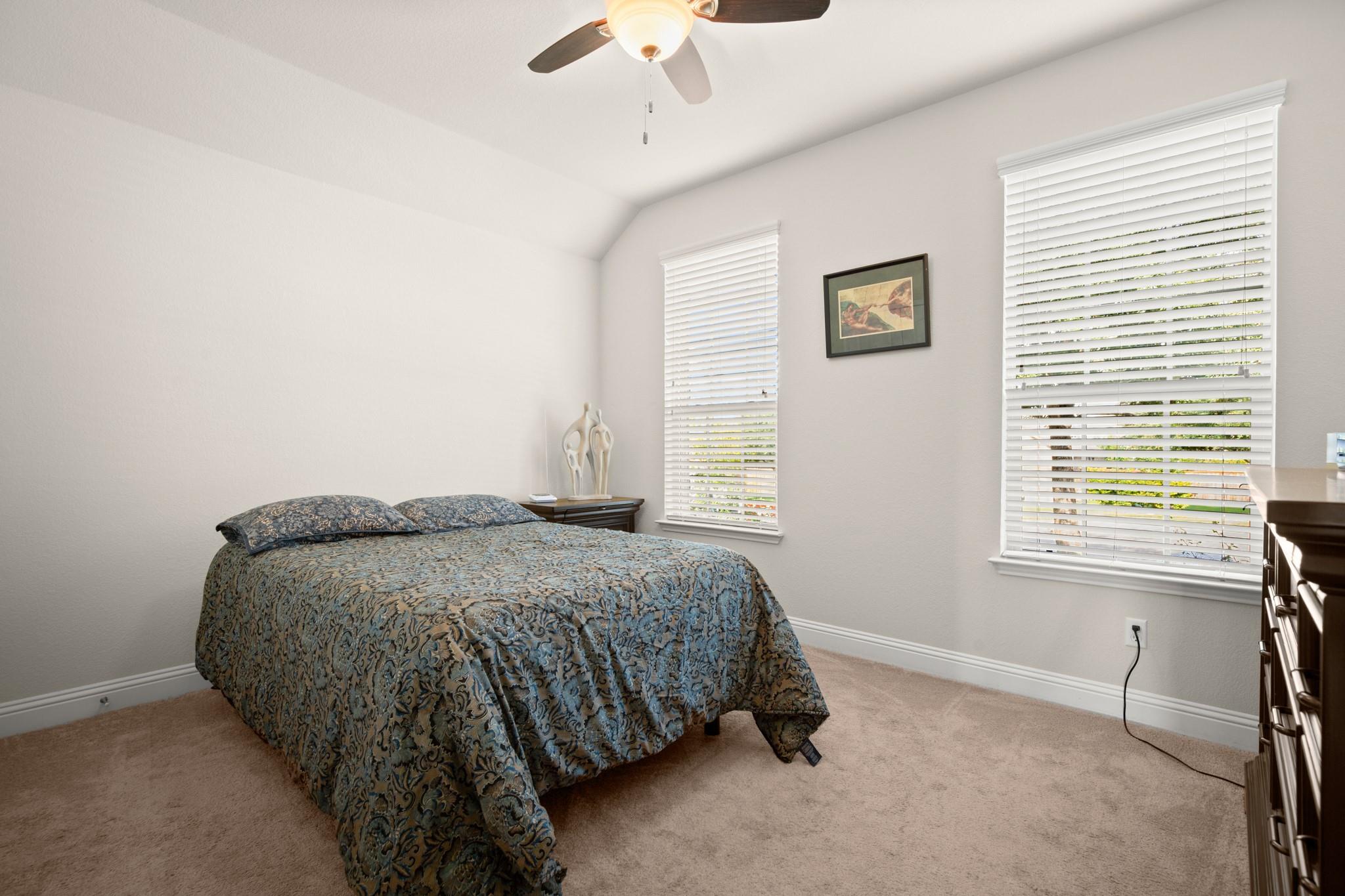 2931 Salvador LN