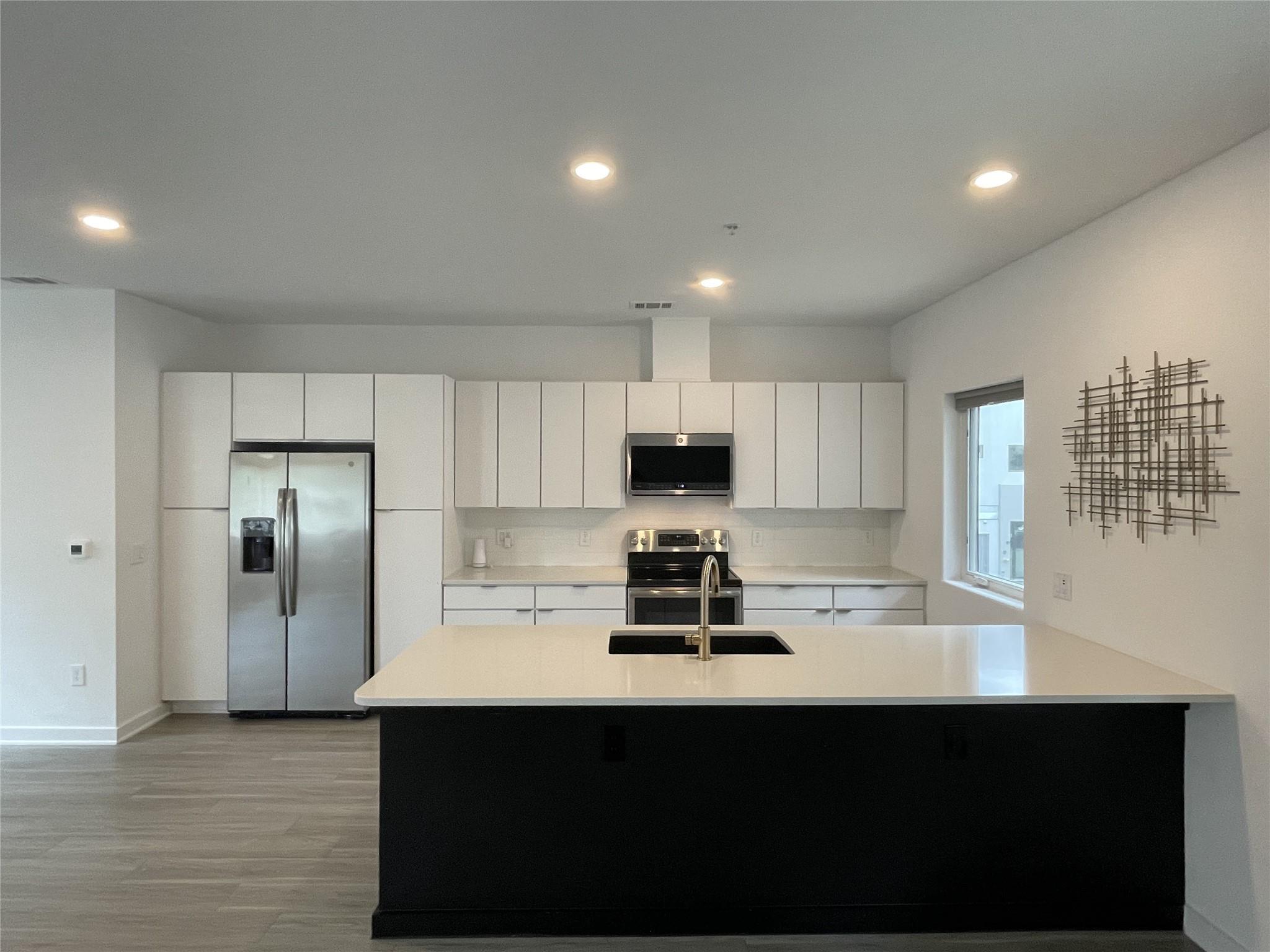 5924 S Congress Ave # 152S
