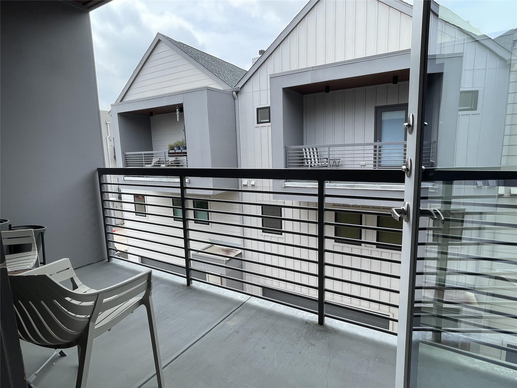 5924 S Congress Ave # 152S