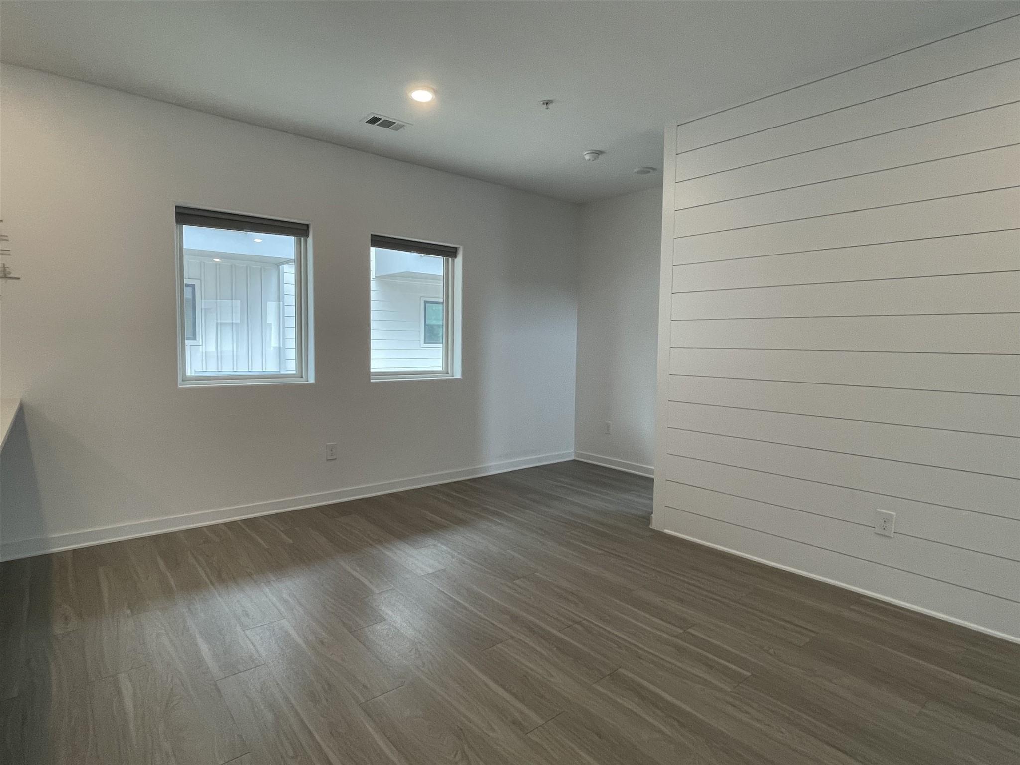 5924 S Congress Ave # 152S