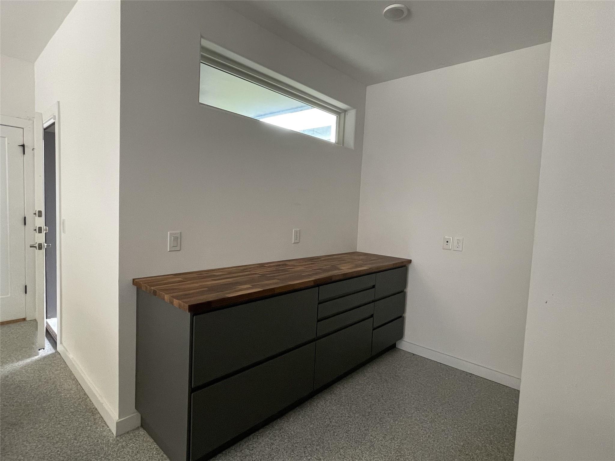 5924 S Congress Ave # 152S