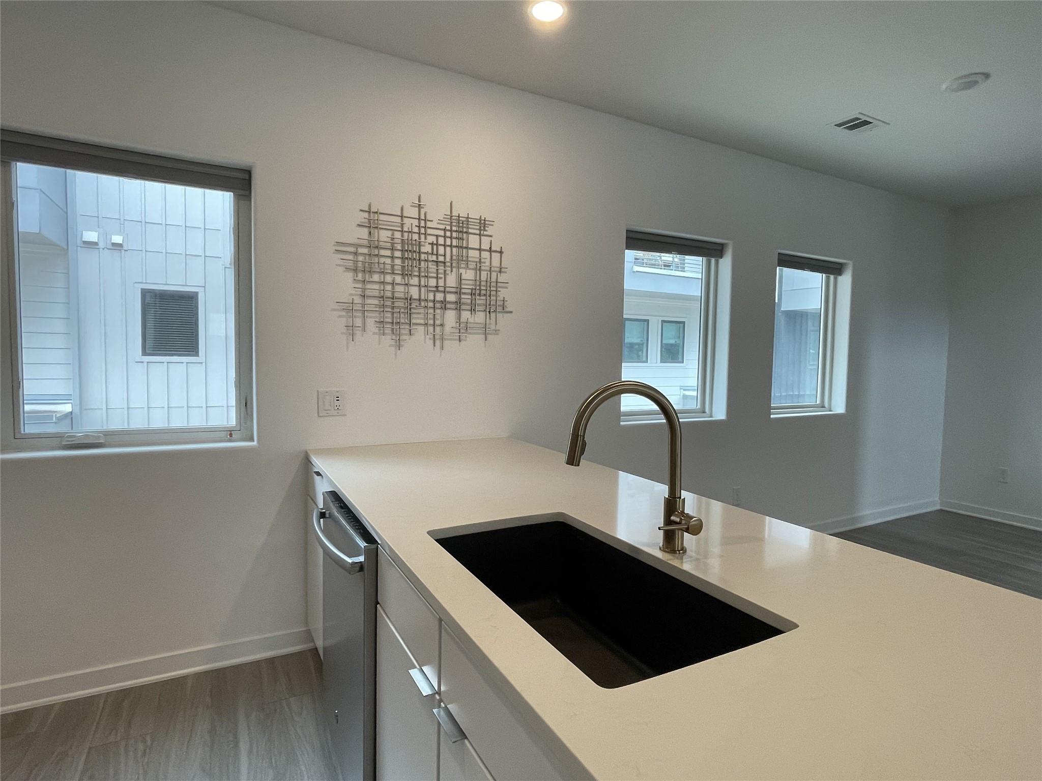 5924 S Congress Ave # 152S