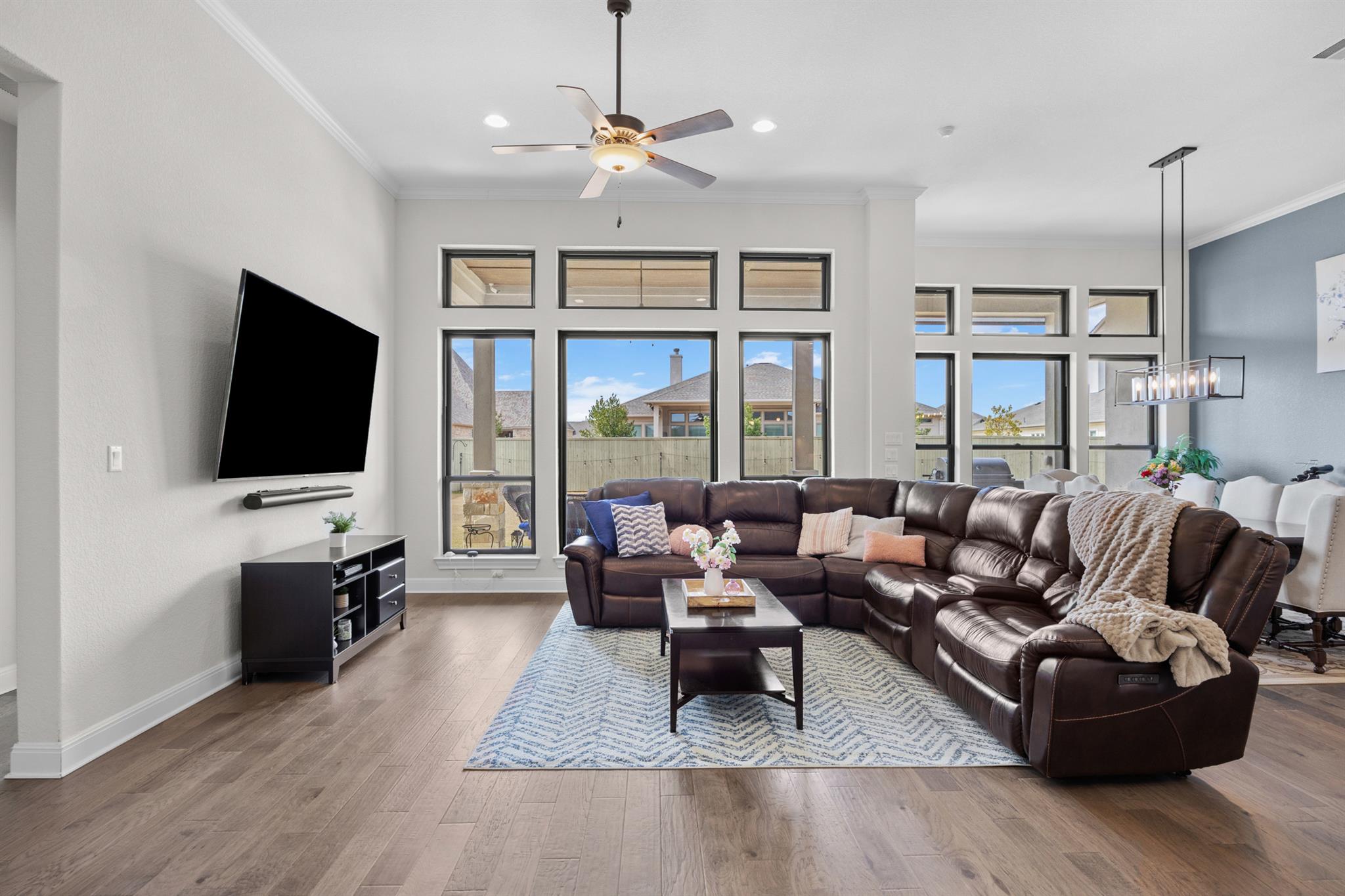 109 Alonda WAY