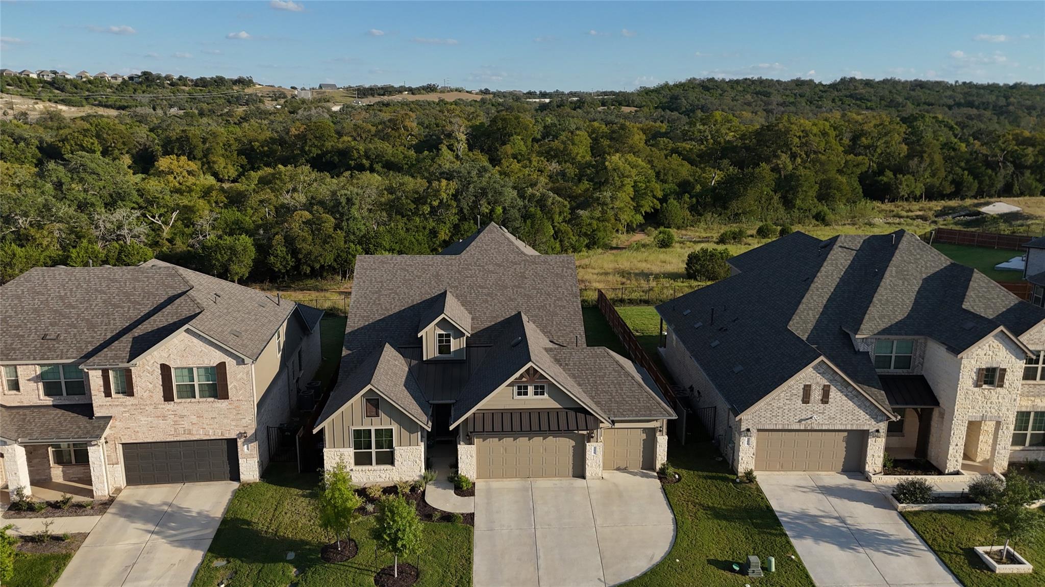 208 Olinda WAY