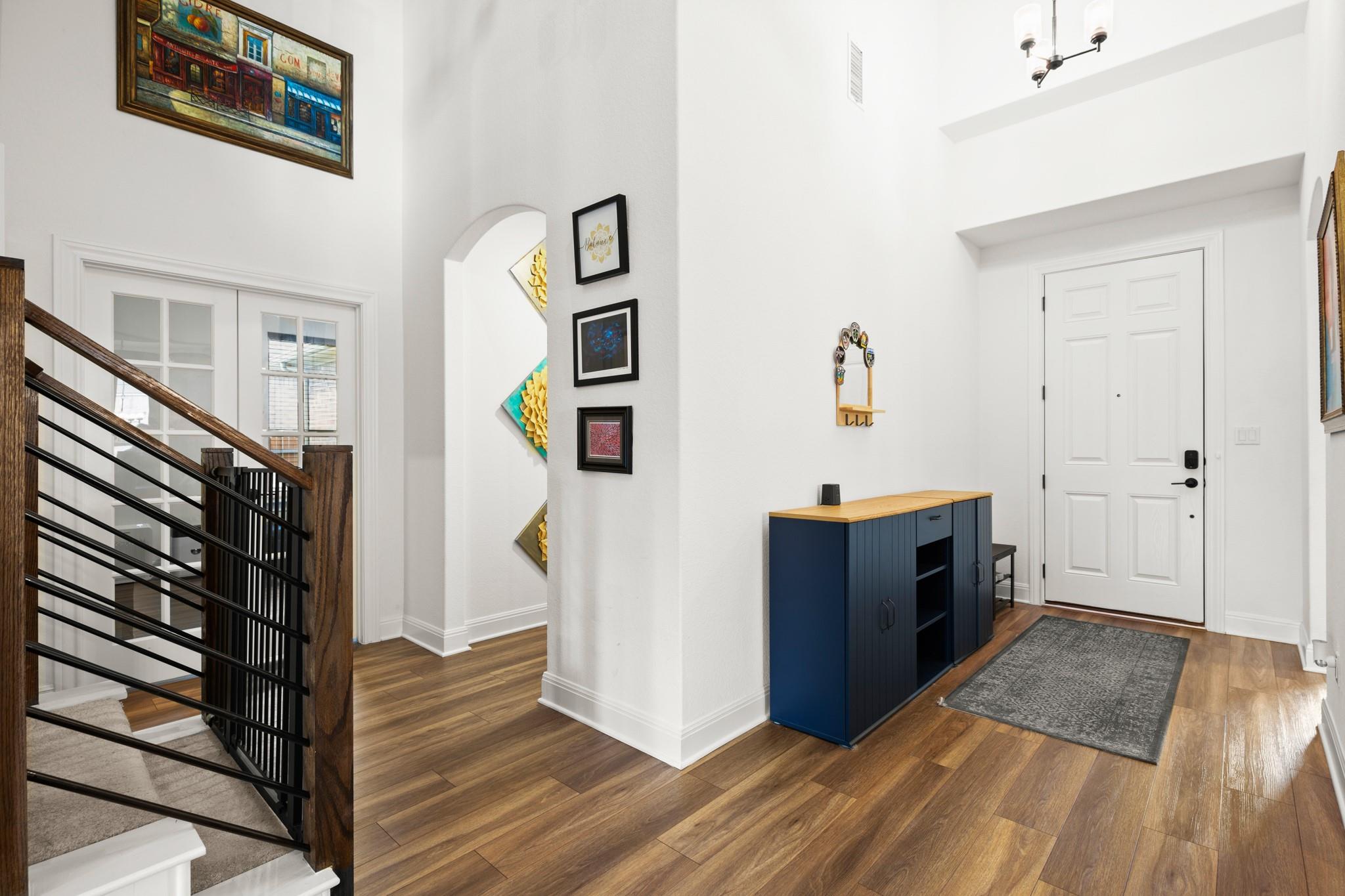 208 Olinda WAY