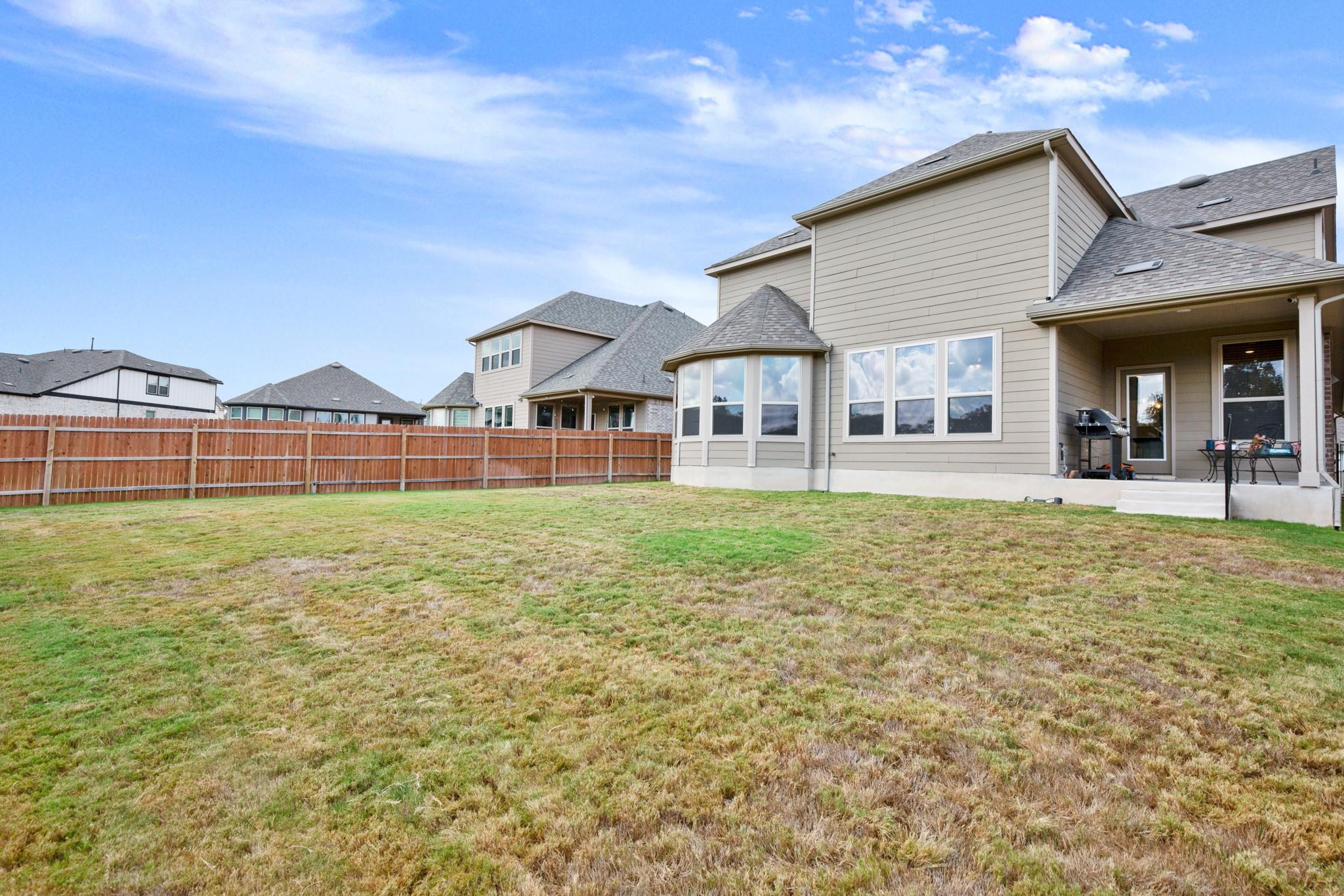 208 Olinda WAY