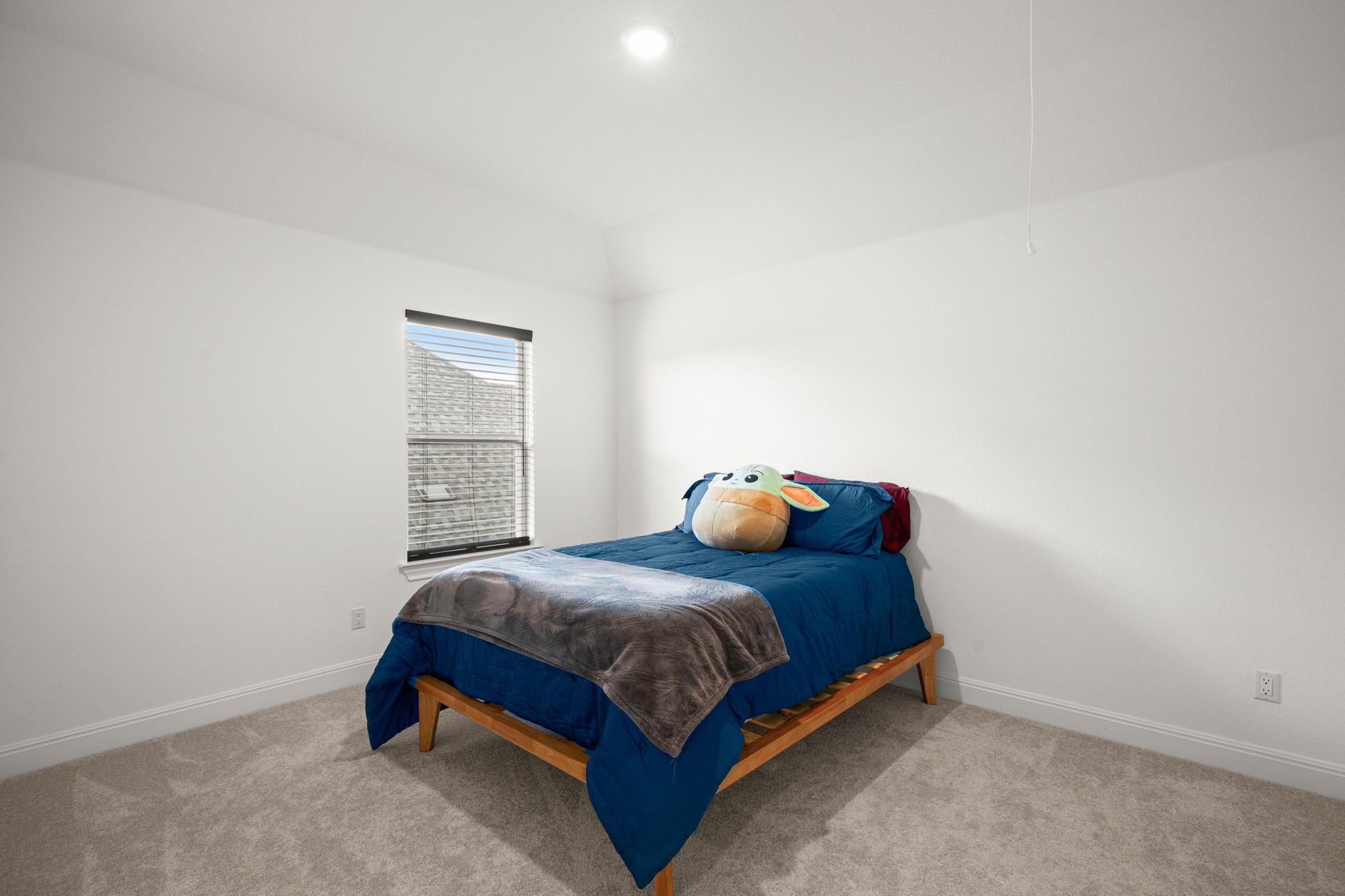 208 Olinda WAY