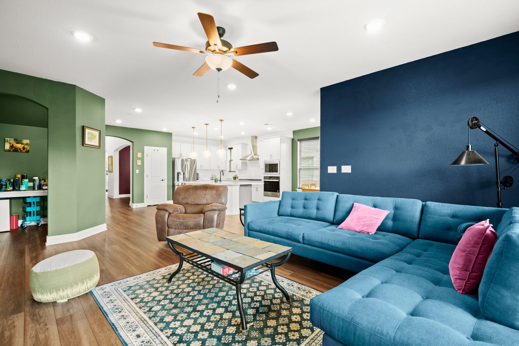208 Olinda WAY