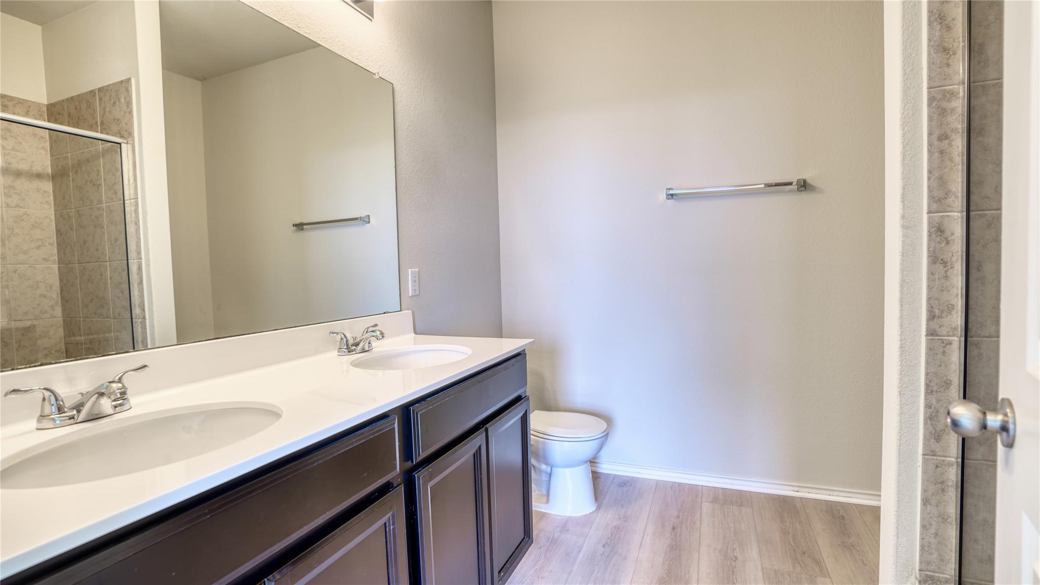 137 Carlina LOOP