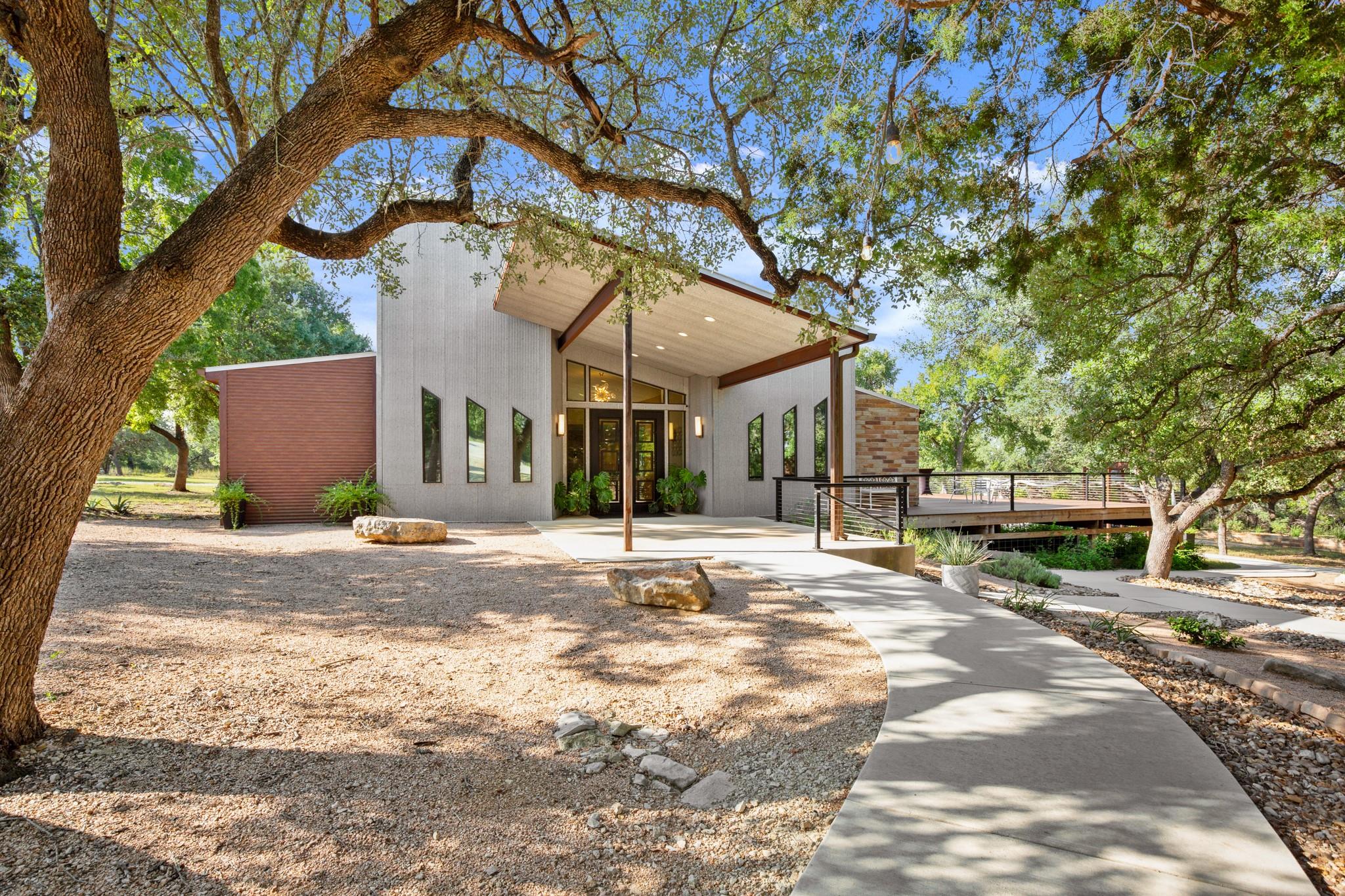 601 Sandy Point RD, Wimberley