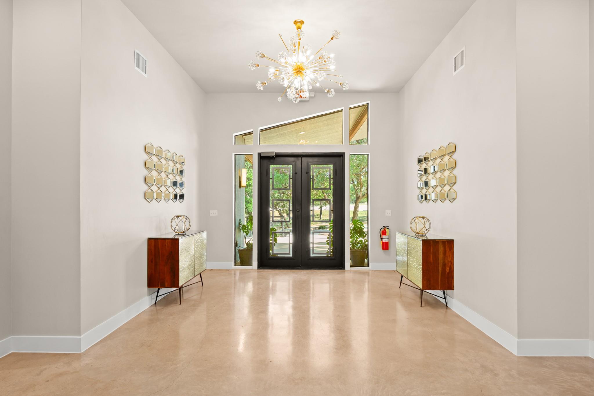 601 Sandy Point RD, Wimberley