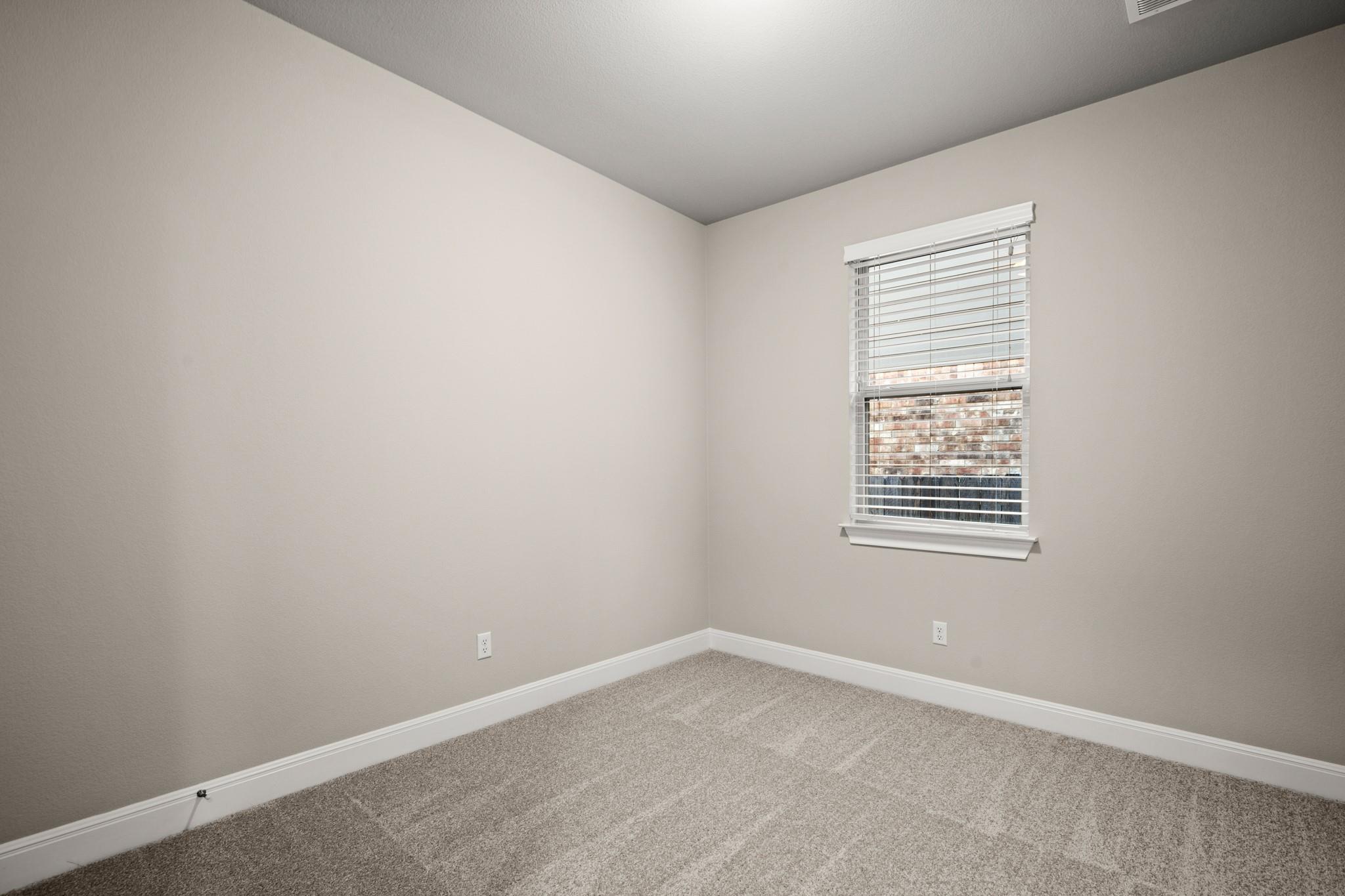 2233 Yaupon Range DR