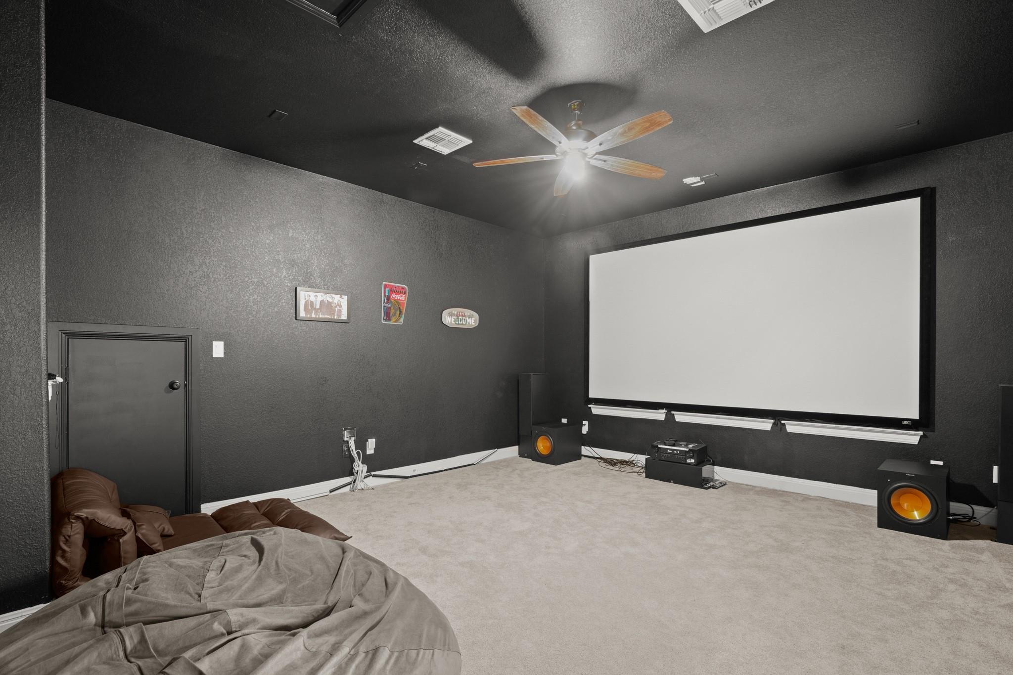 525 Faith DR