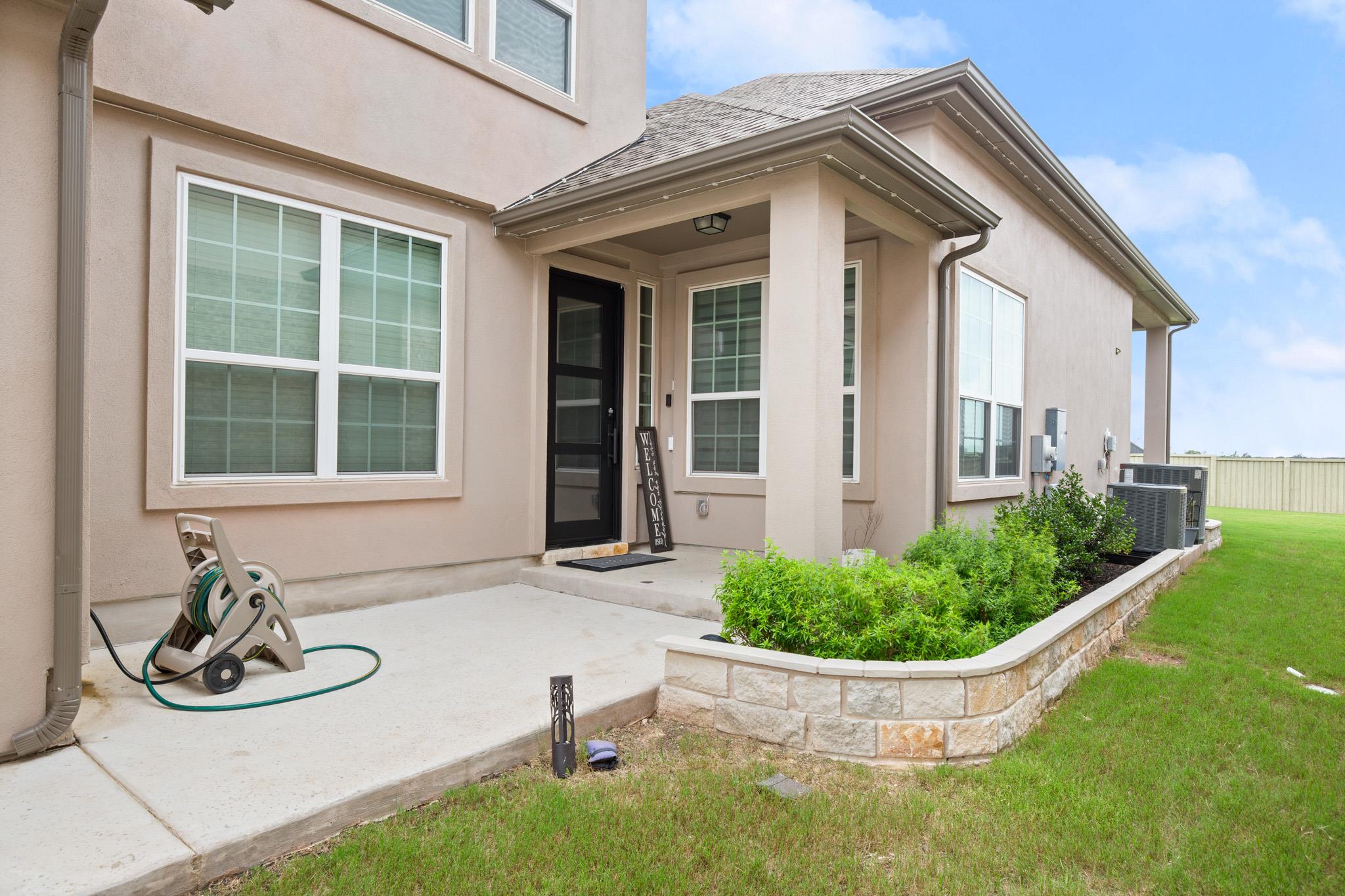 525 Faith DR