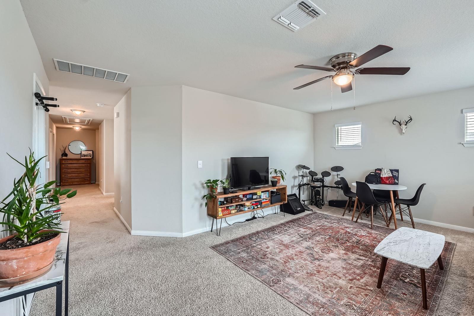14014 Macquarie DR