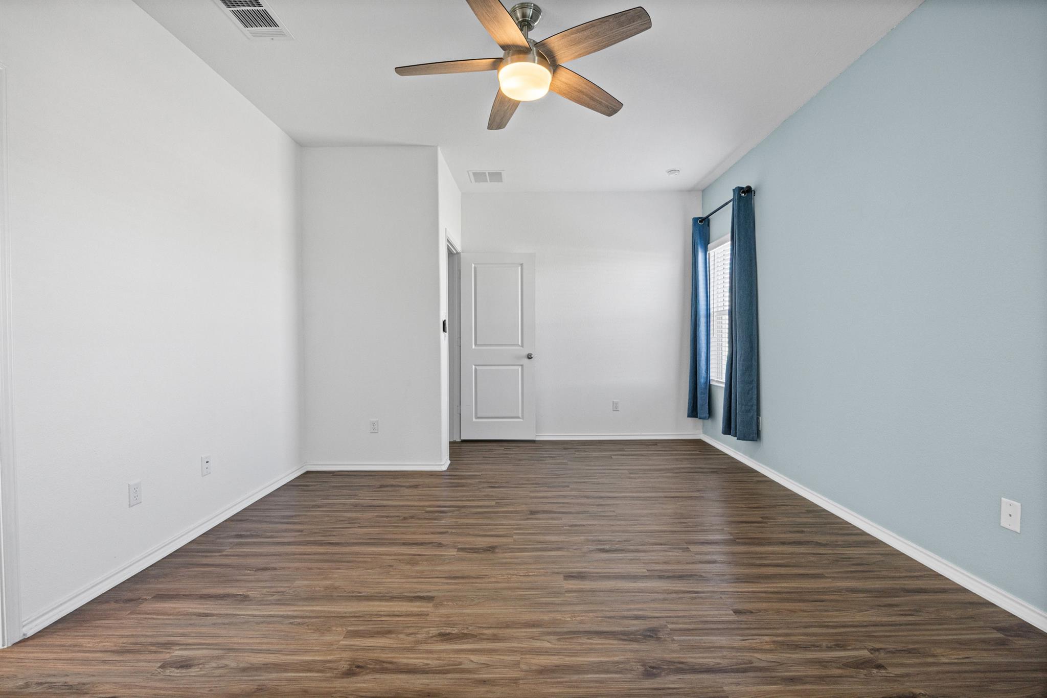 1609 Woolsey WAY