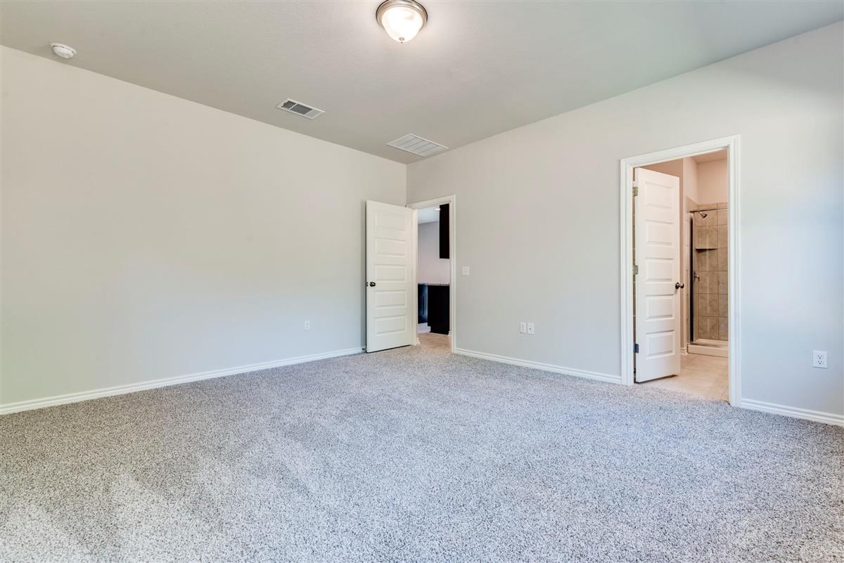 1307 Ambler DR
