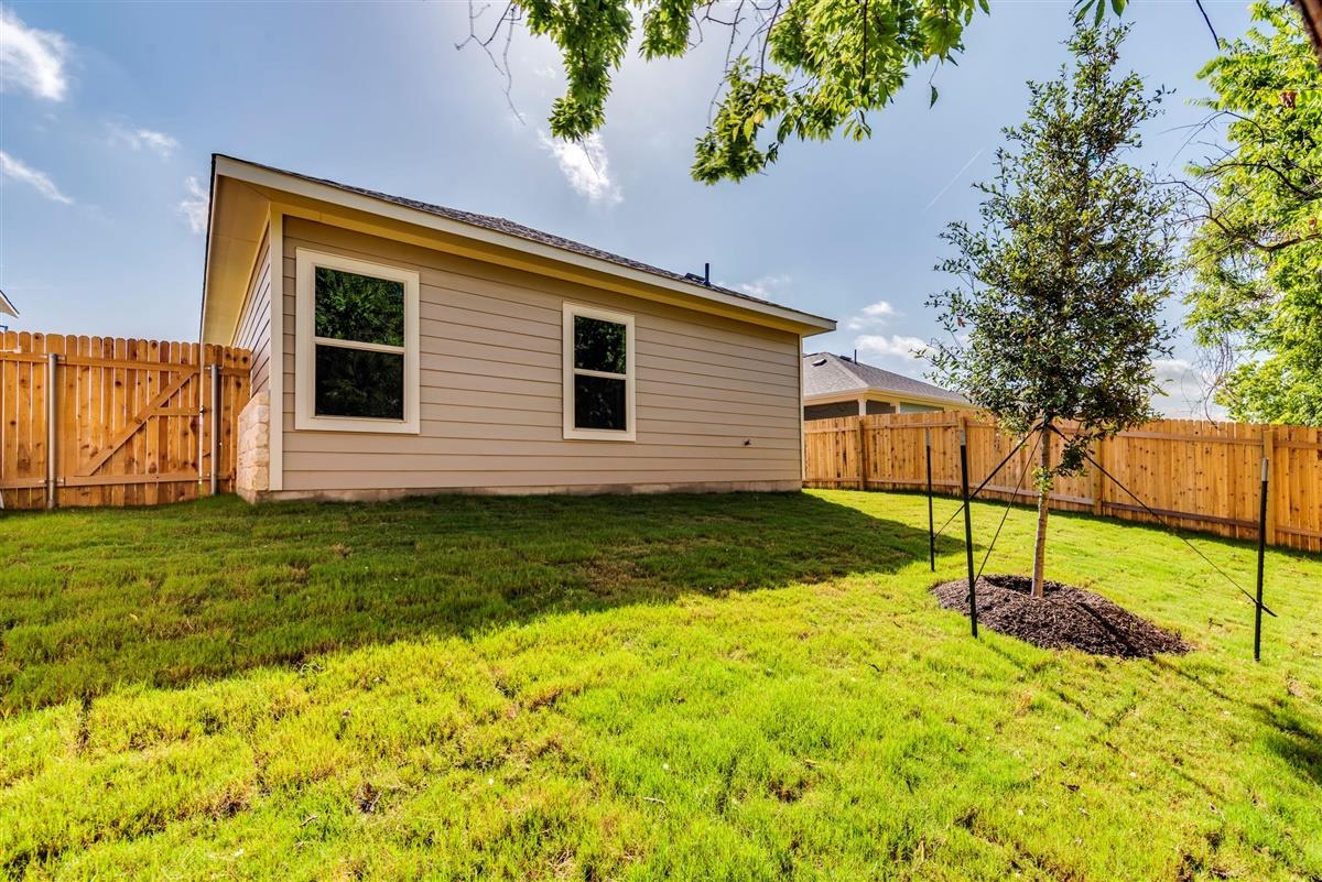 1307 Ambler DR