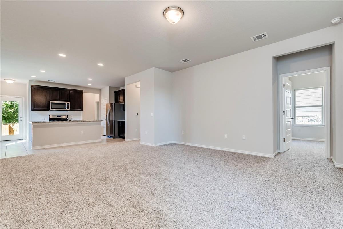 1307 Ambler DR
