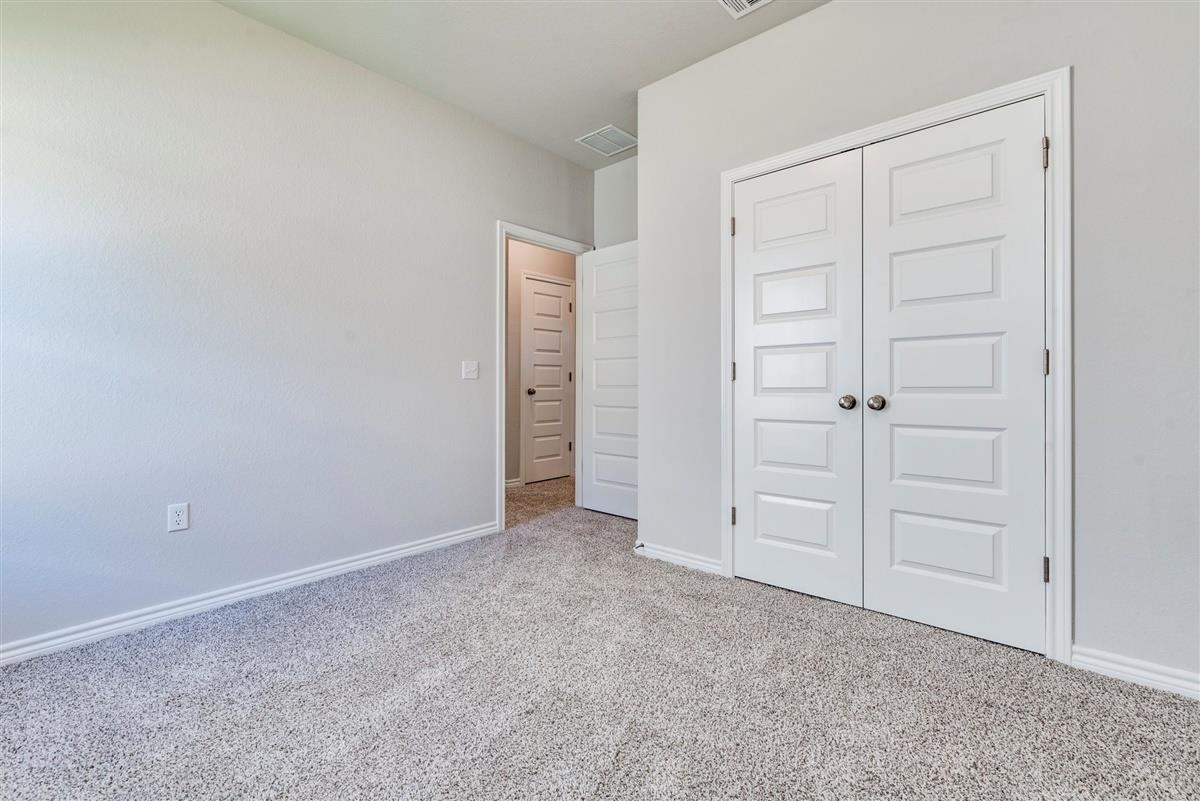 1307 Ambler DR