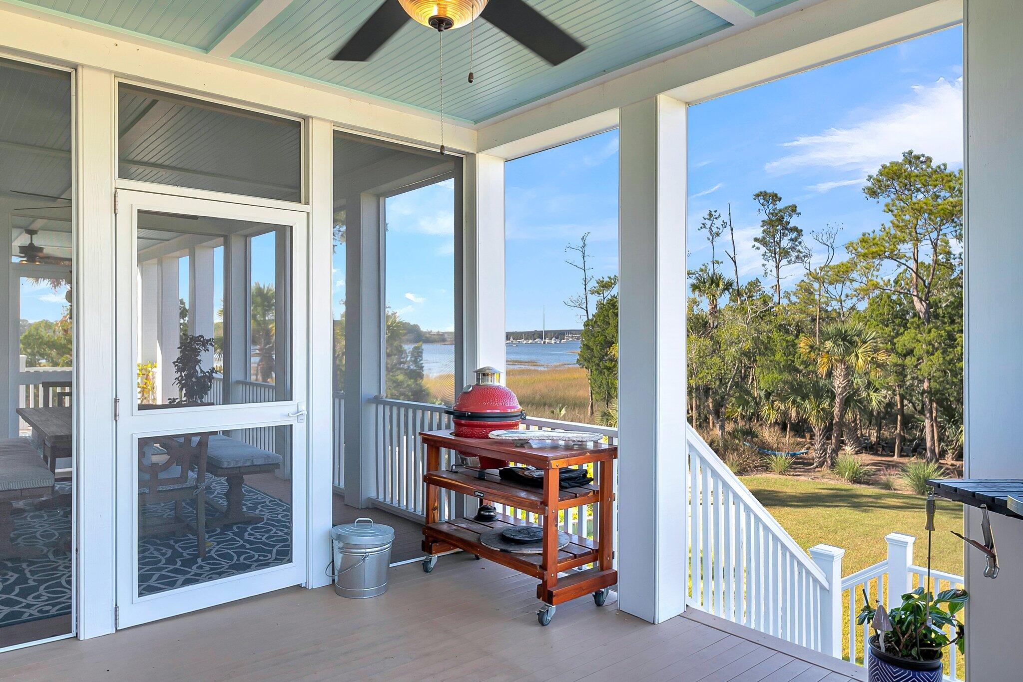 2789 Oak Manor Drive