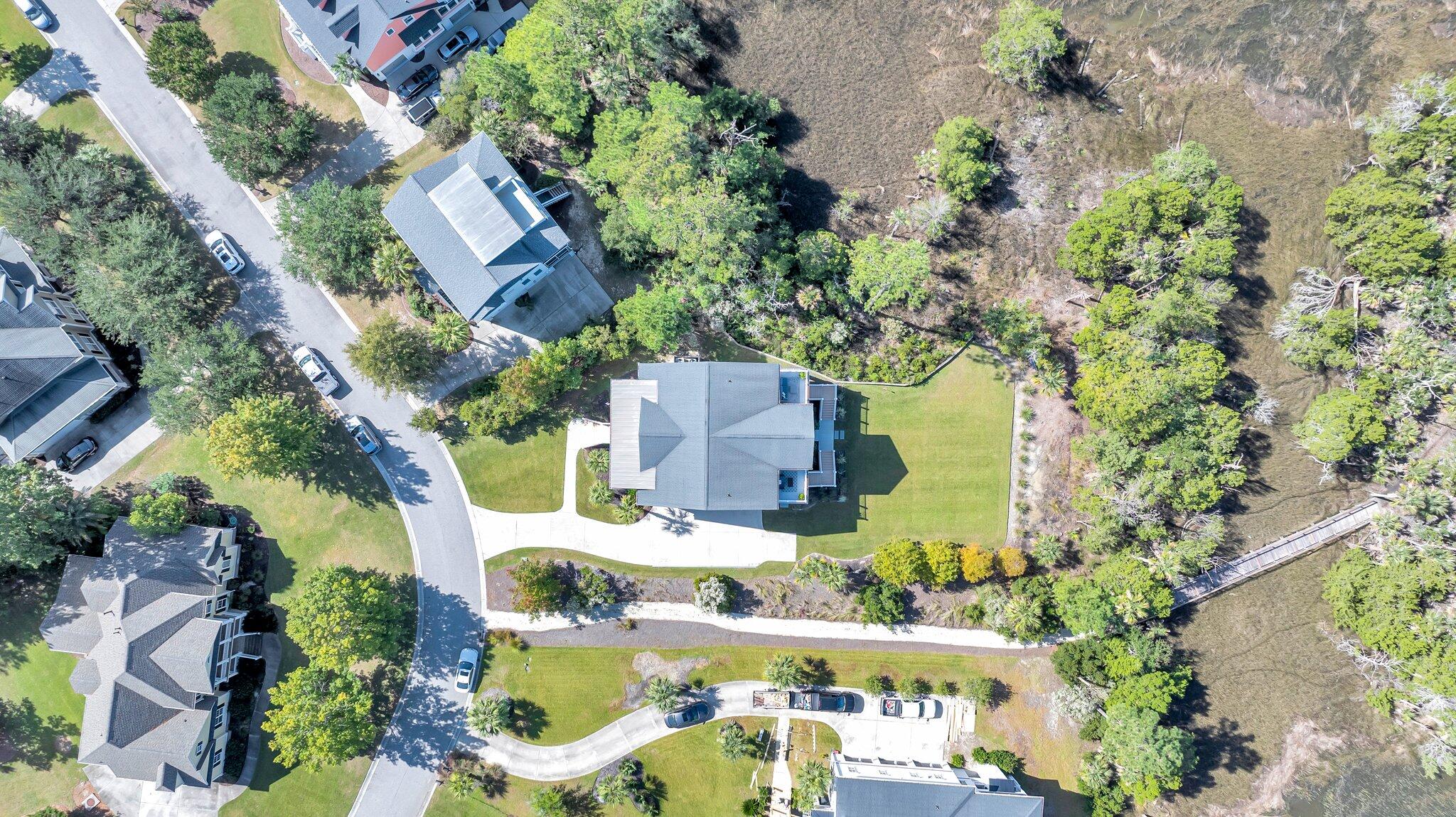 2789 Oak Manor Drive