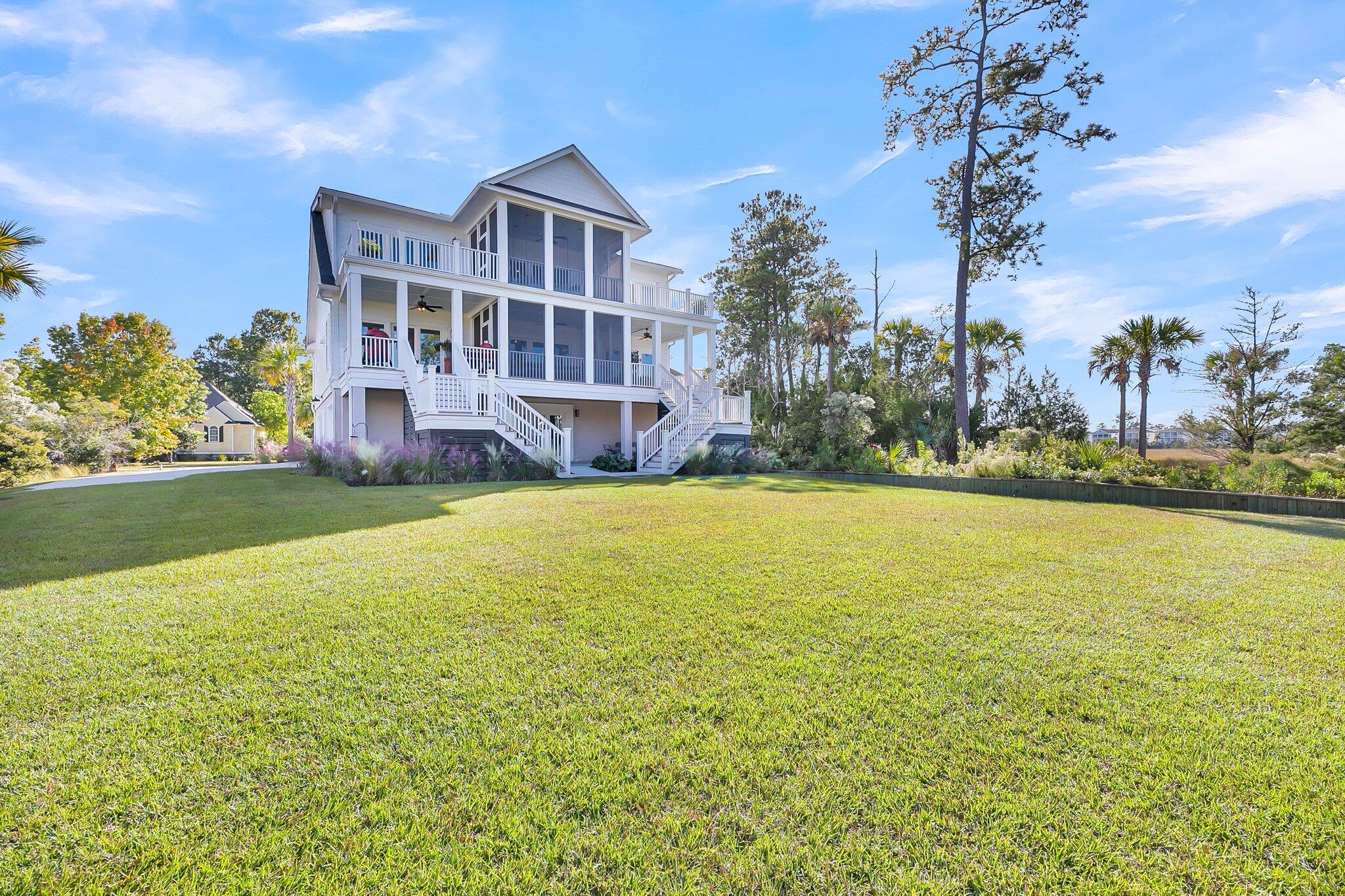 2789 Oak Manor Drive