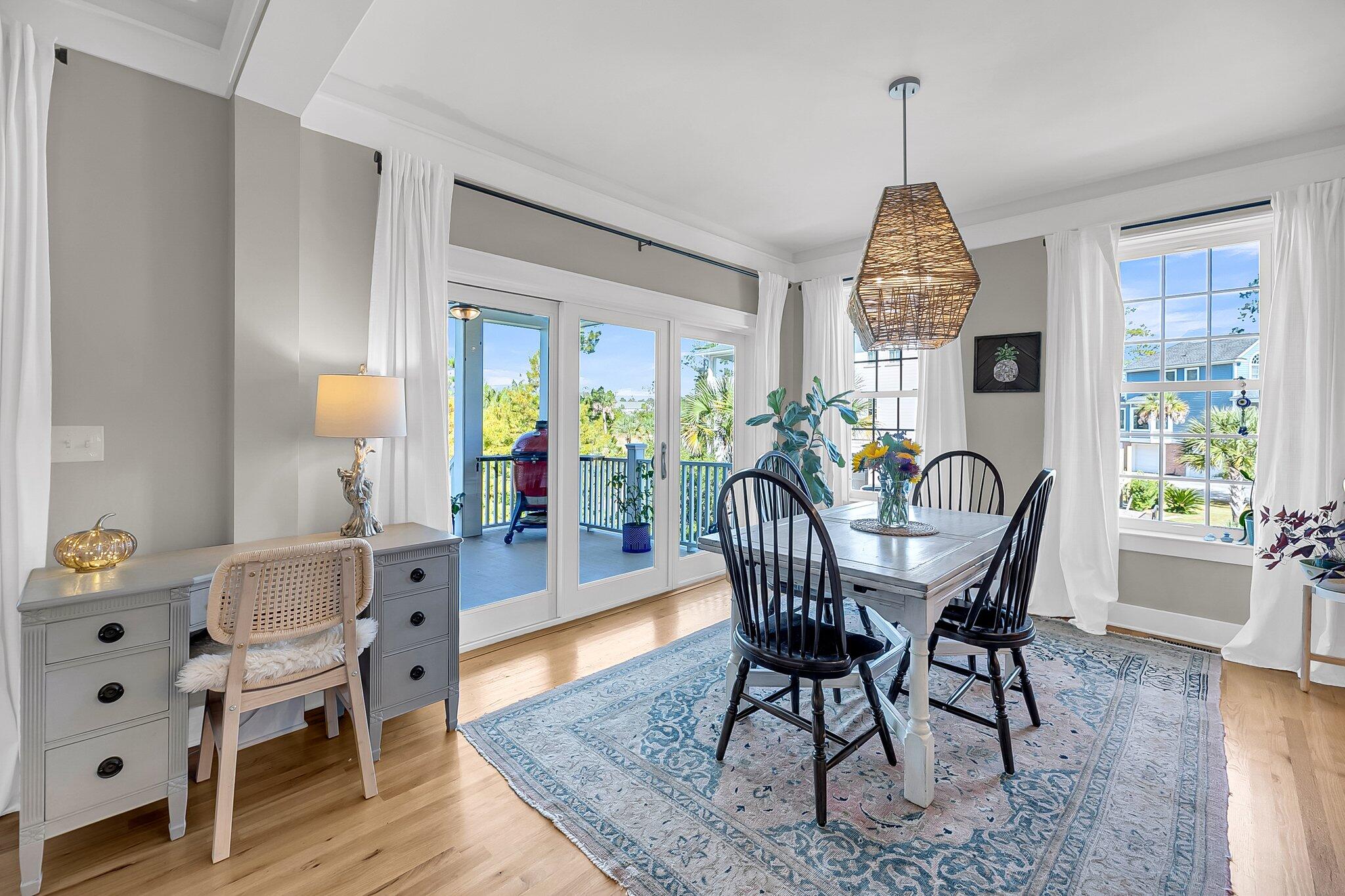 2789 Oak Manor Drive