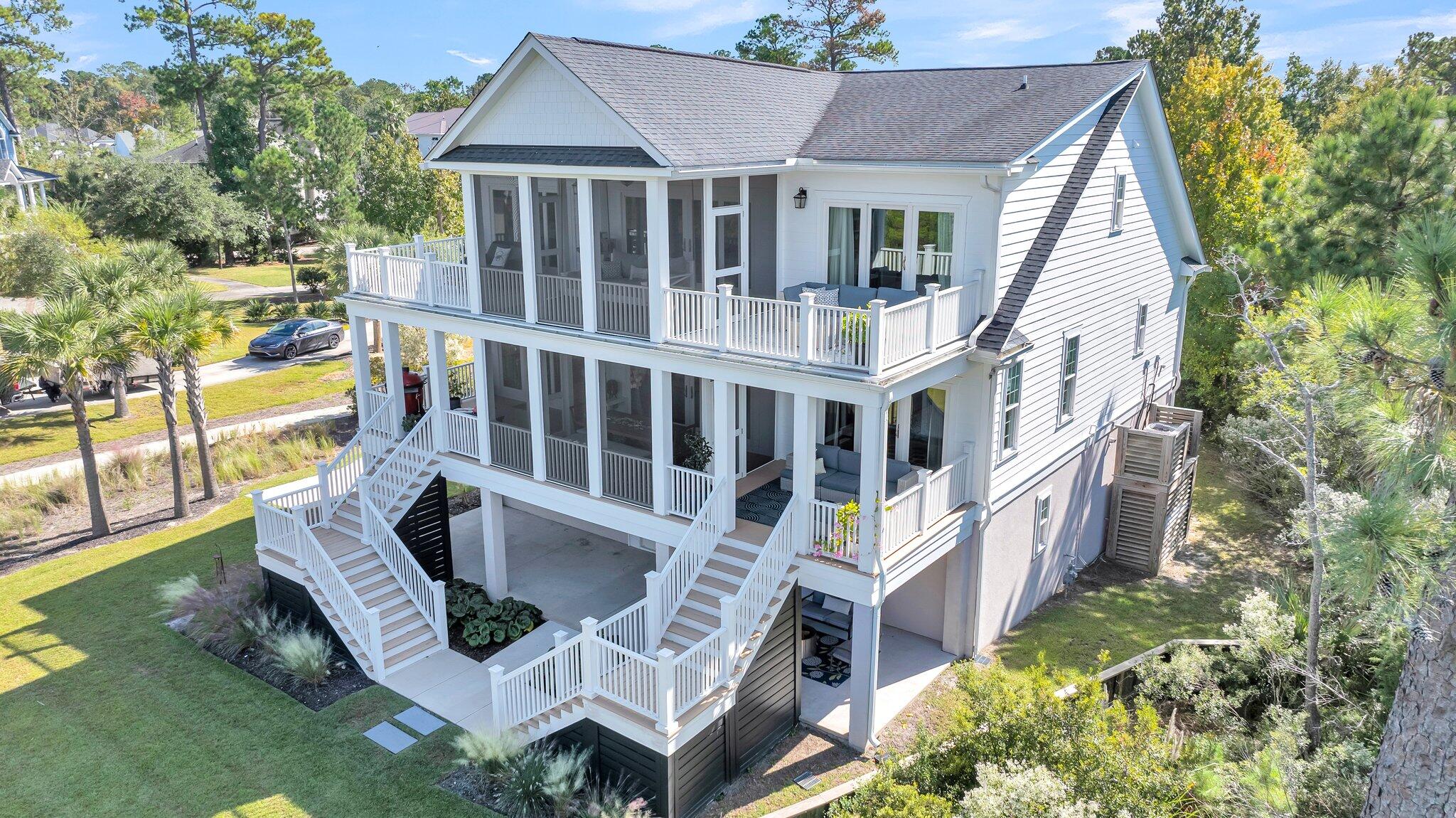 2789 Oak Manor Drive