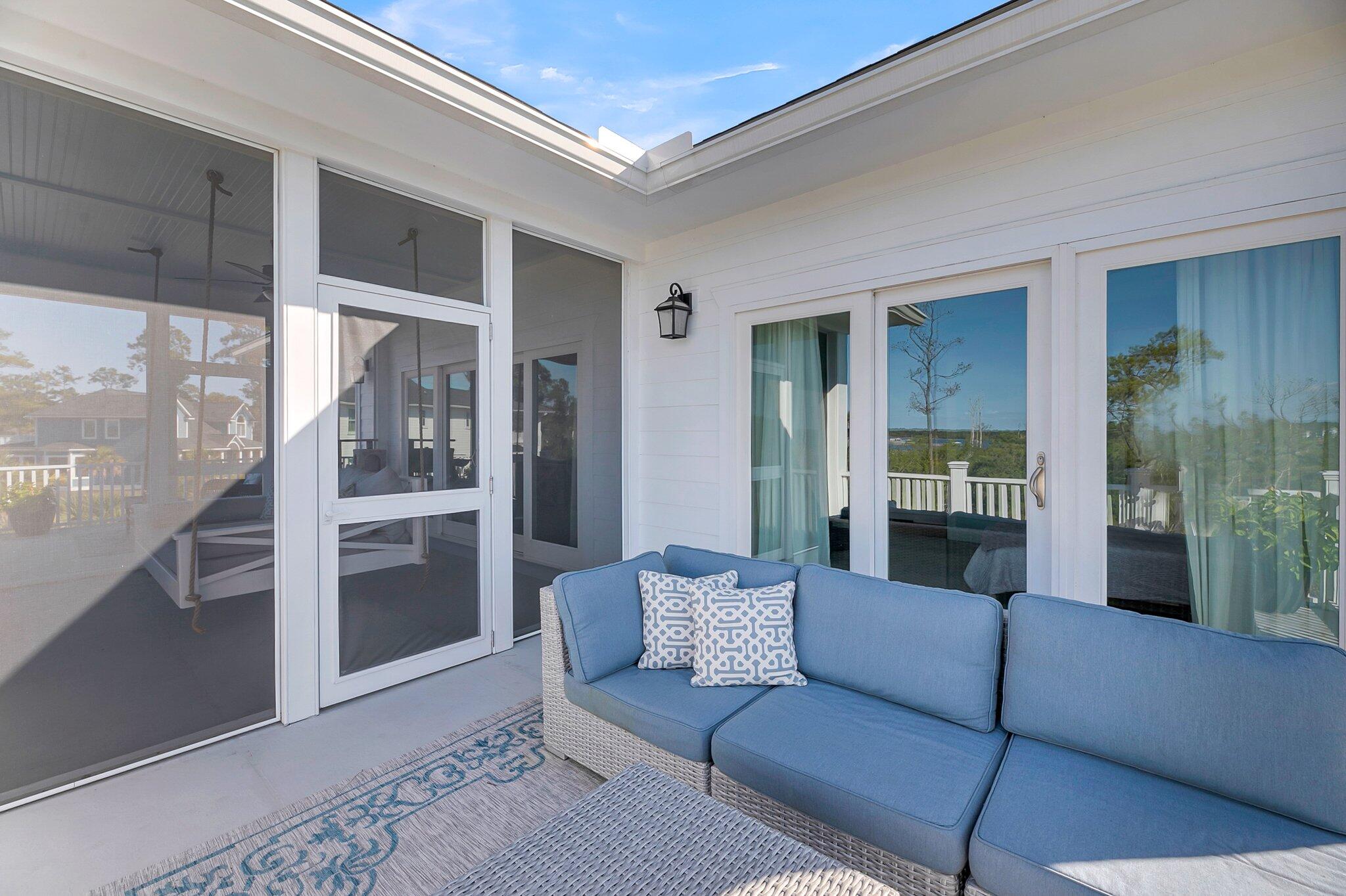 2789 Oak Manor Drive